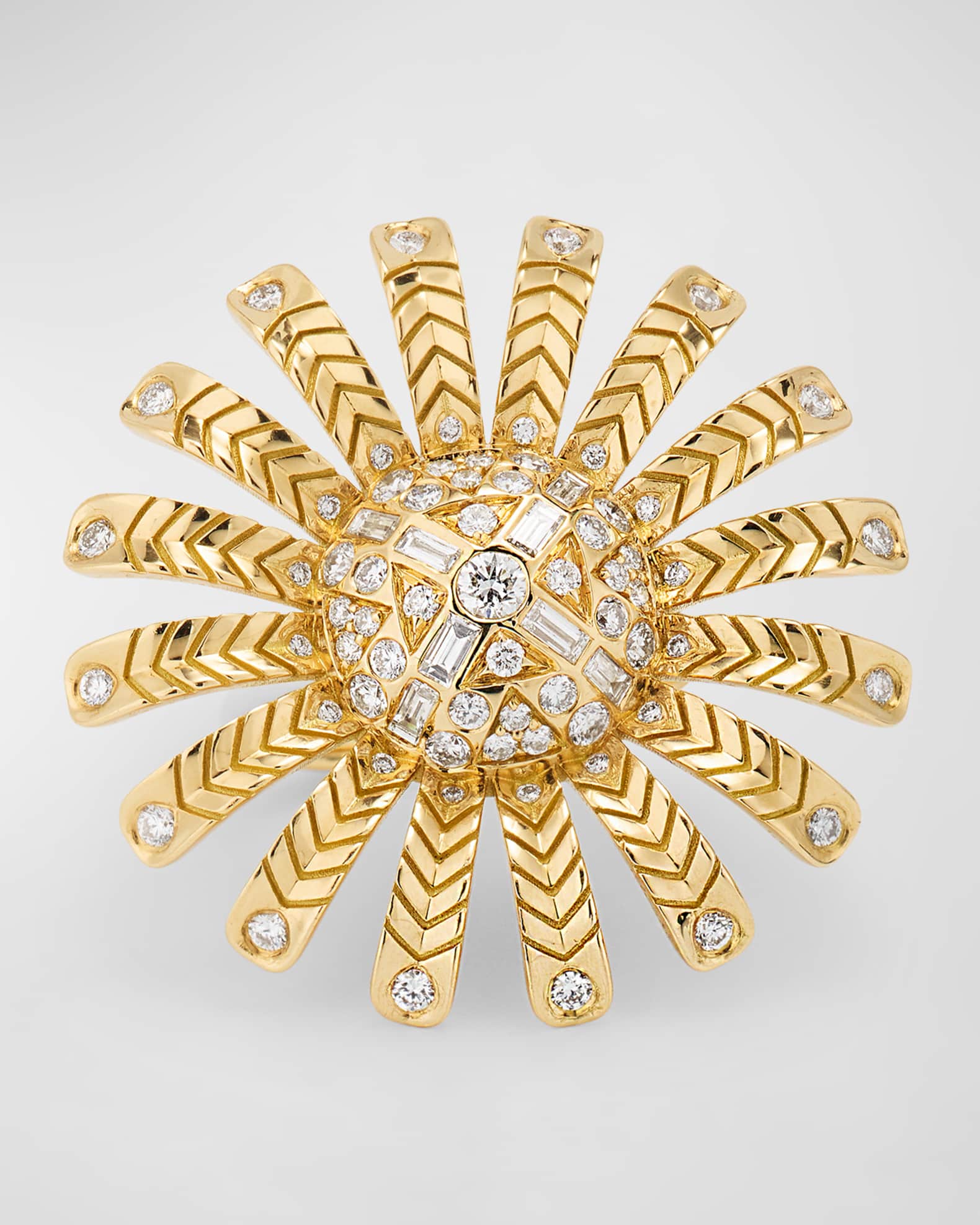 18K Yellow Gold Chubby Sunflower Diamond Ring, Size 6 0
