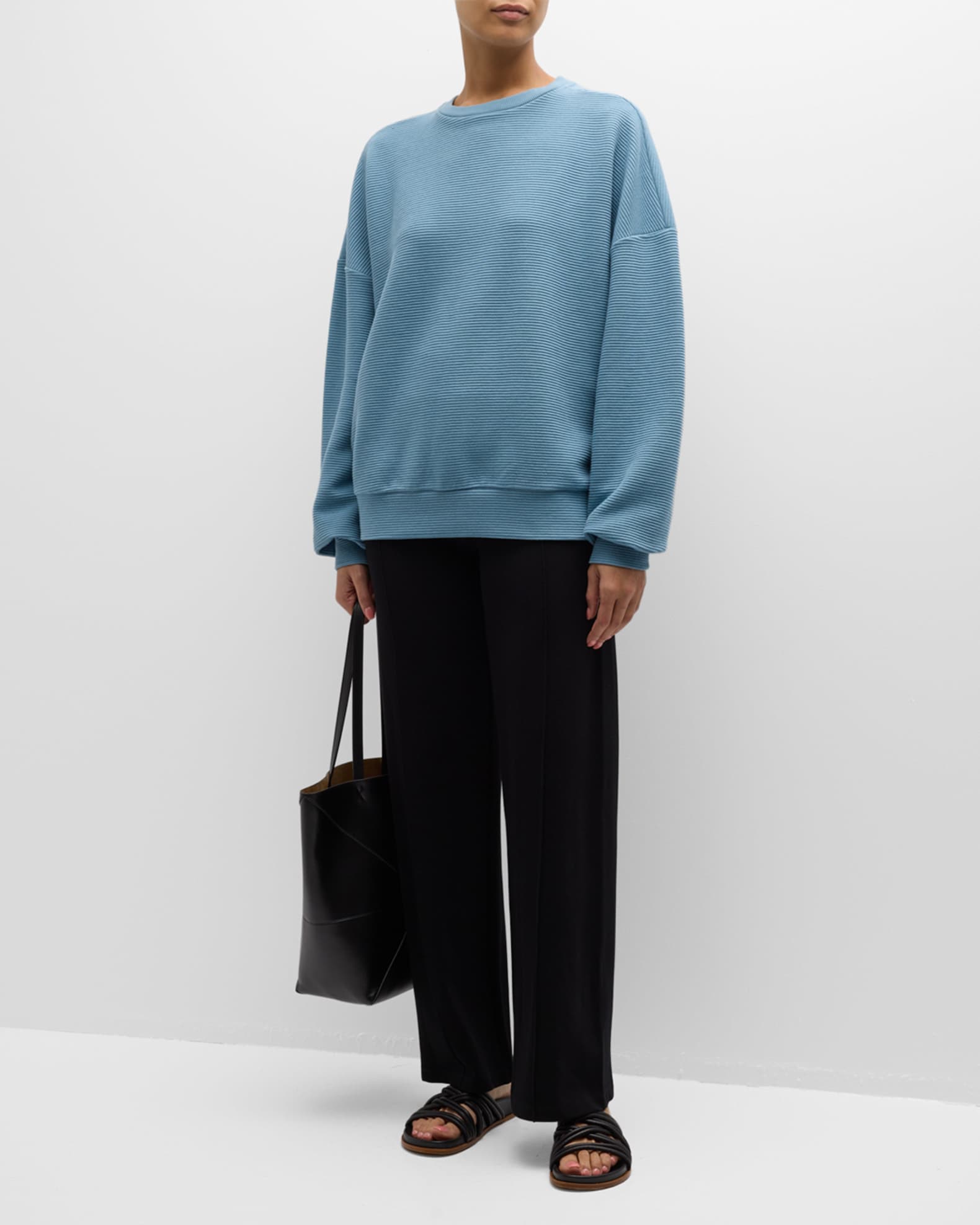 Amber Modern Fit Crewneck Pullover 1