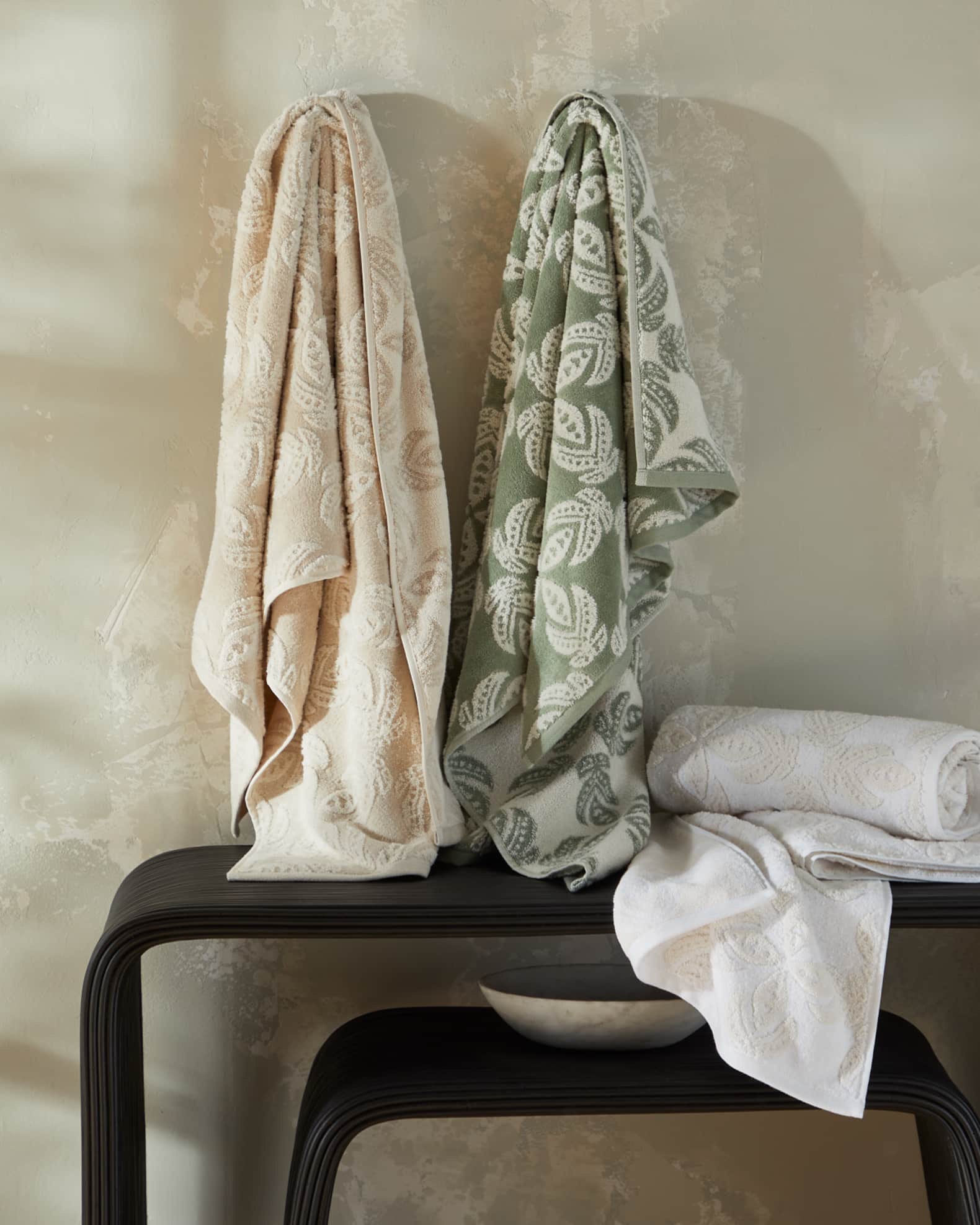 Dasati Bath Towel 1