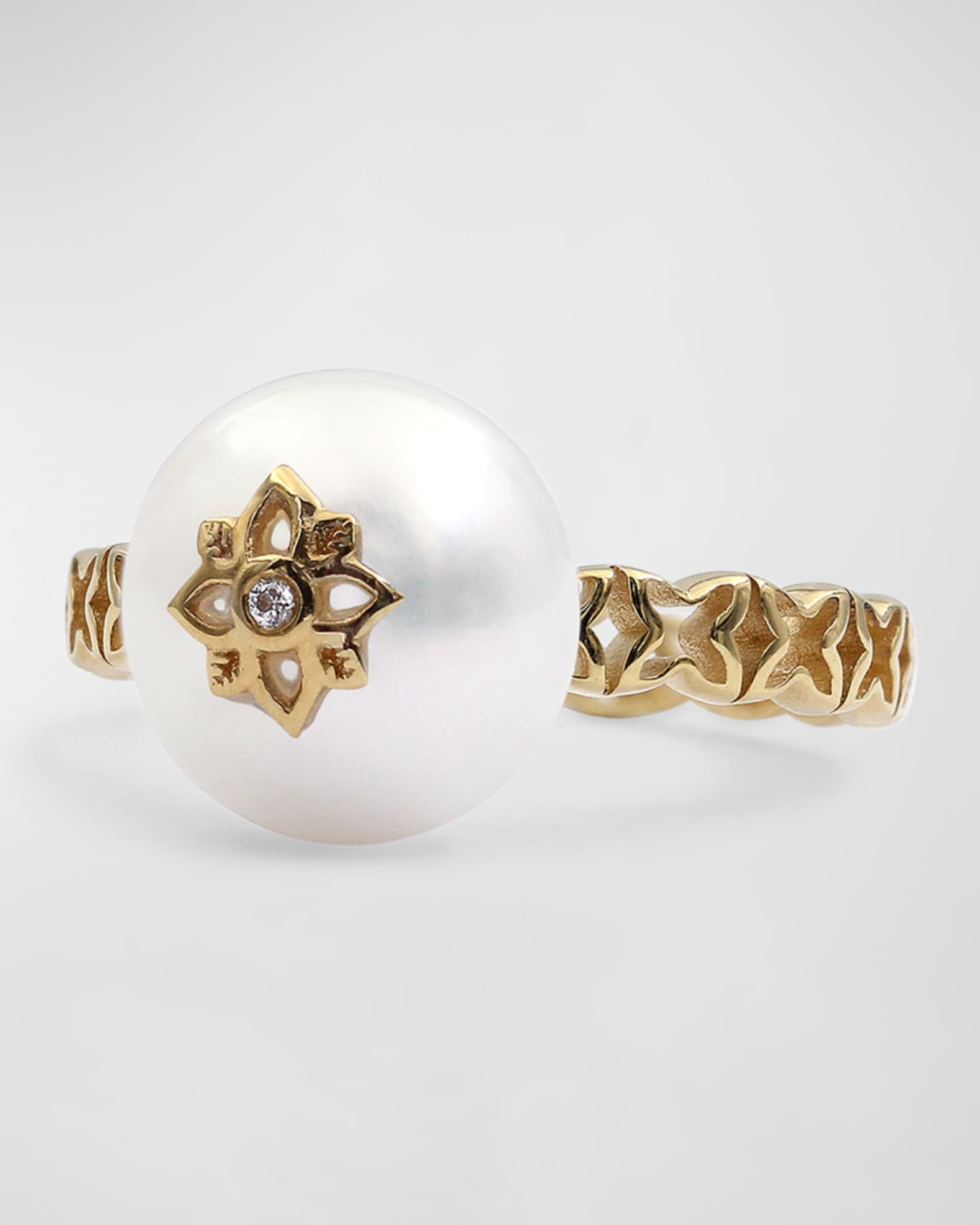 White Pearl and White Diamond Statement Ring in 18K Gold 1