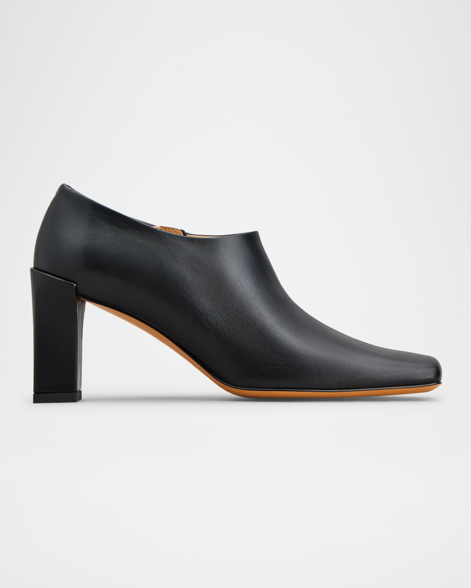 Cuoio Leather Low Cut Ankle Booties