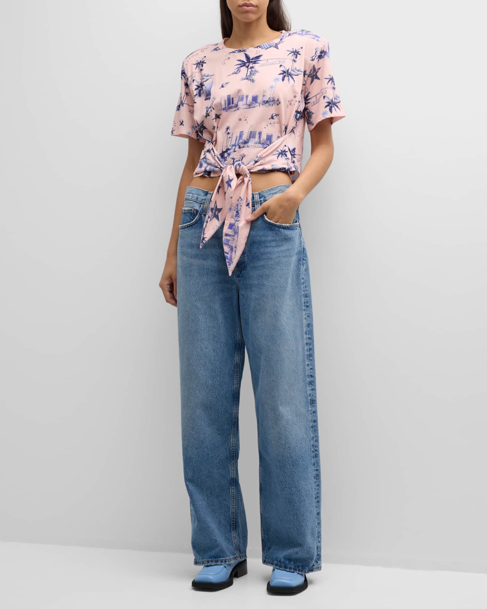 Low-Slung Baggy Jeans 1