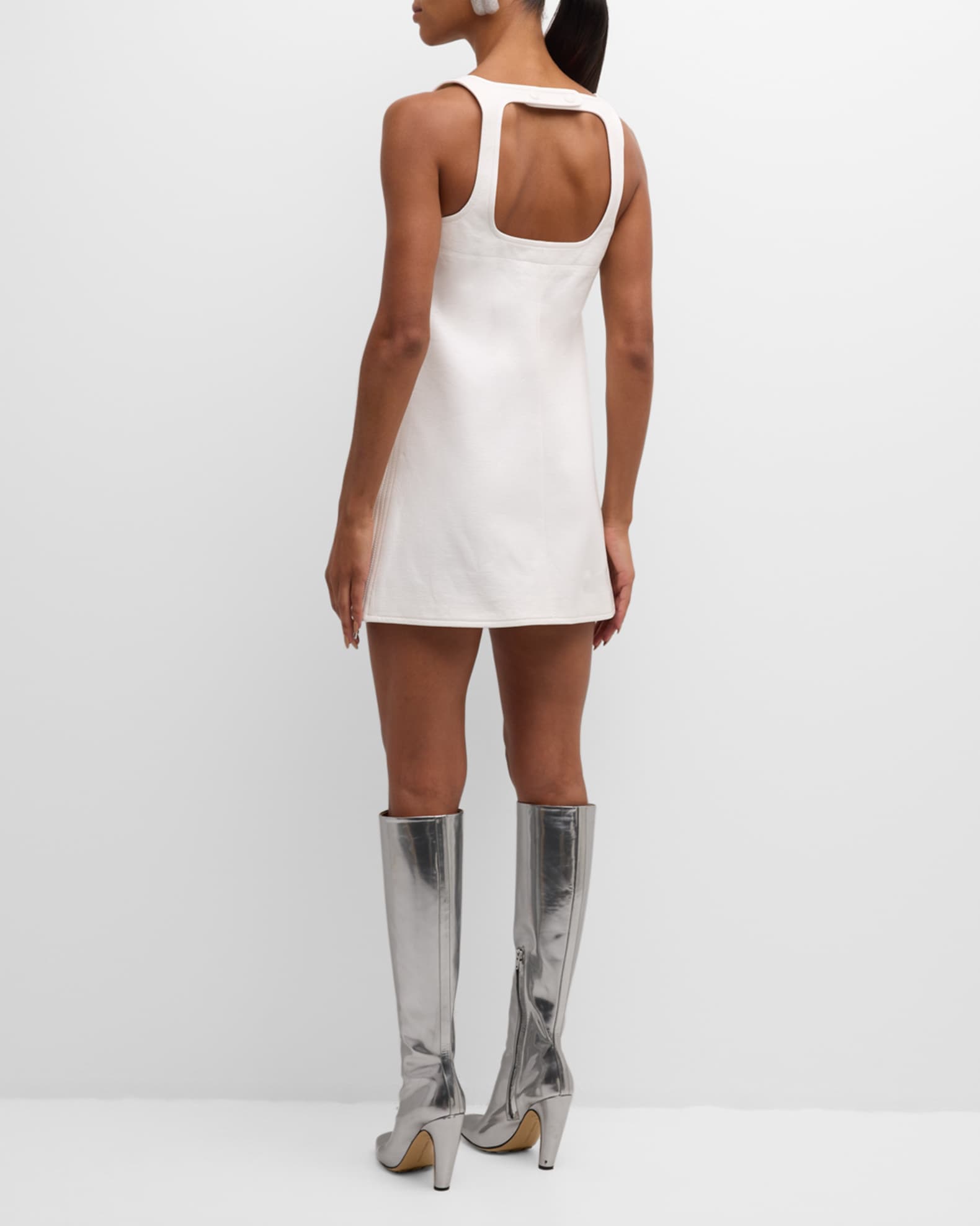 【送料&関税込】CourrA¨ges Vinyl Mini Dress Courrèges Re-Edition Vinyl Mini Dress | White | FARFETCH
