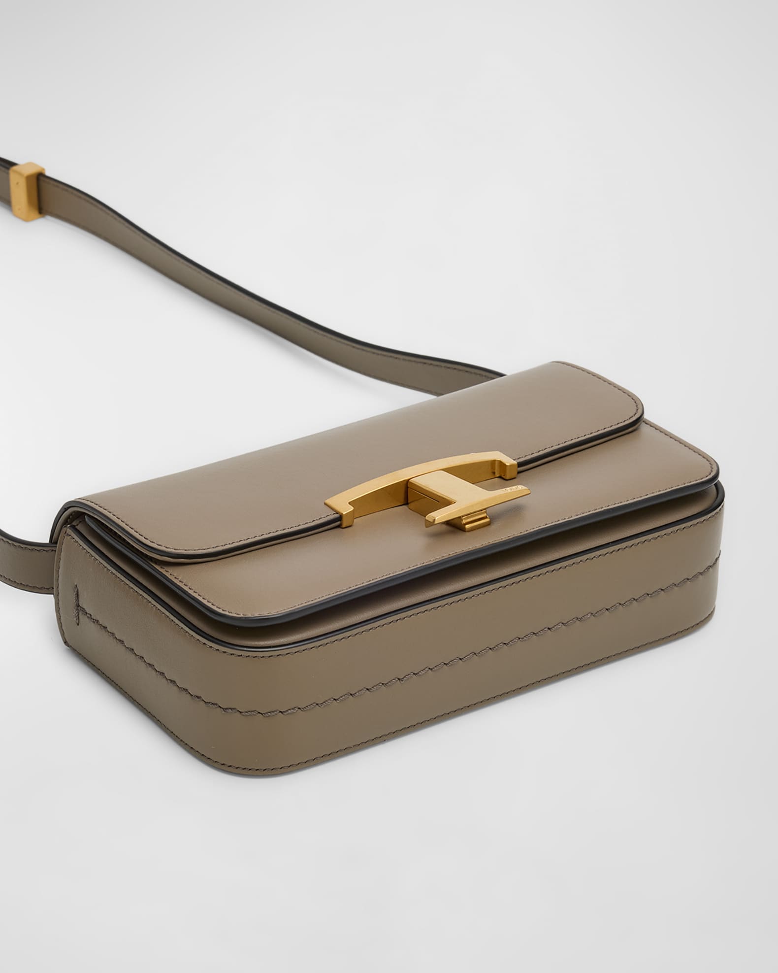 Flap Leather Crossbody Bag 1
