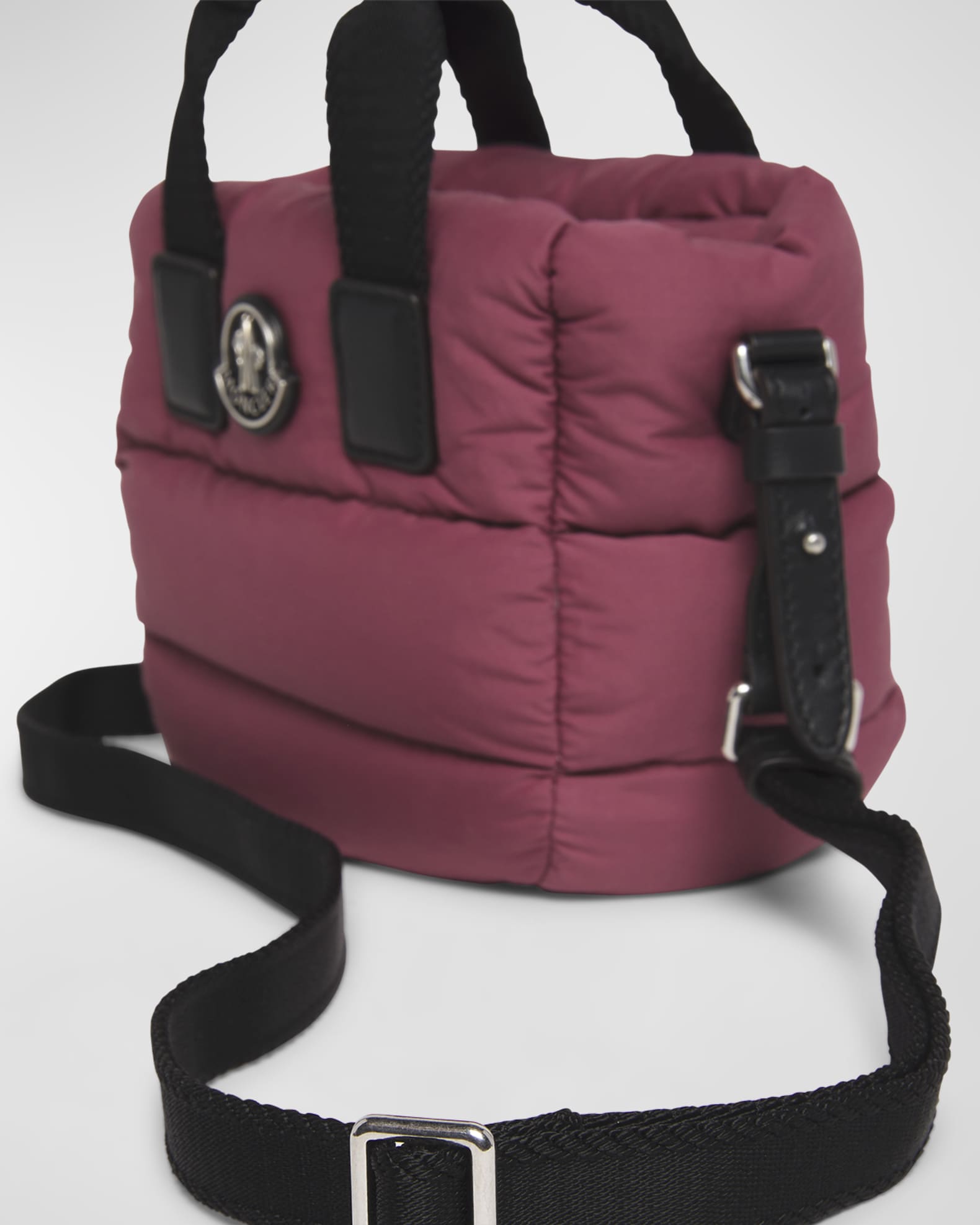 ◆25FW◆関送込【MONCLER】Caradoc*ナイロン*マイクロバッグ Moncler Caradoc Micro Tote Bag | Neiman Marcus