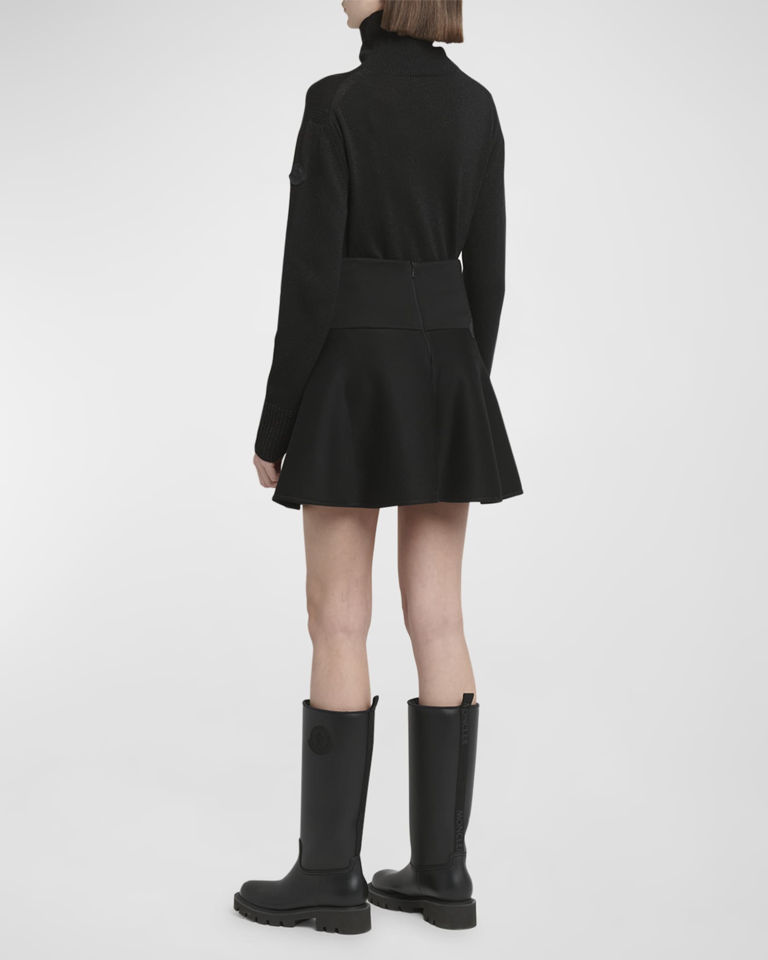 Neoprene flared skirt outlet