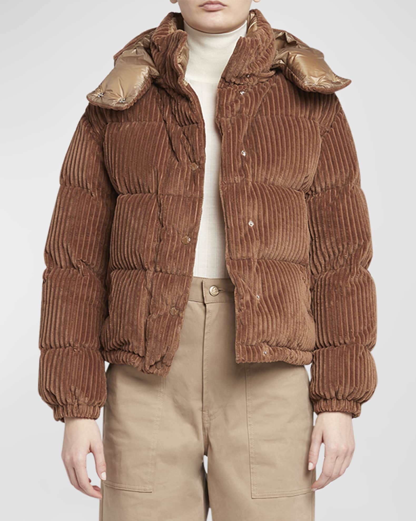 Moncler daos sales
