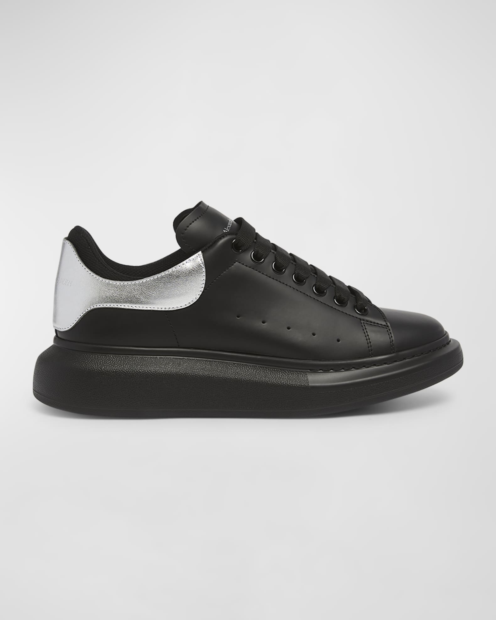 Alexander mcqueen larry sneakers top