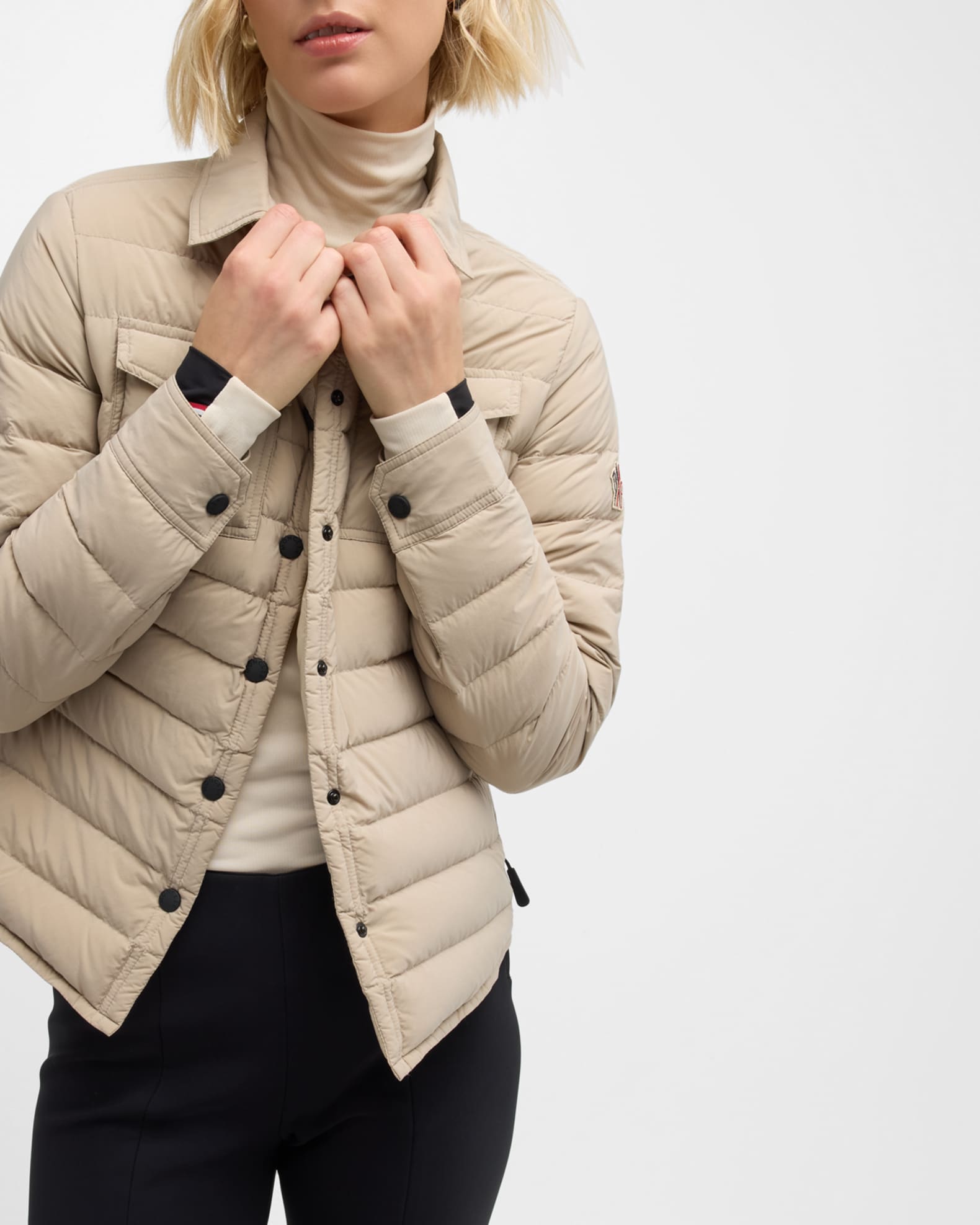 MONCLER GRENOBLE 2024/25秋冬新作 シャツダウンジャケットROZES MONCLER GRENOBLE 2024/25秋冬 フード付ダウンジャケット ISORNO