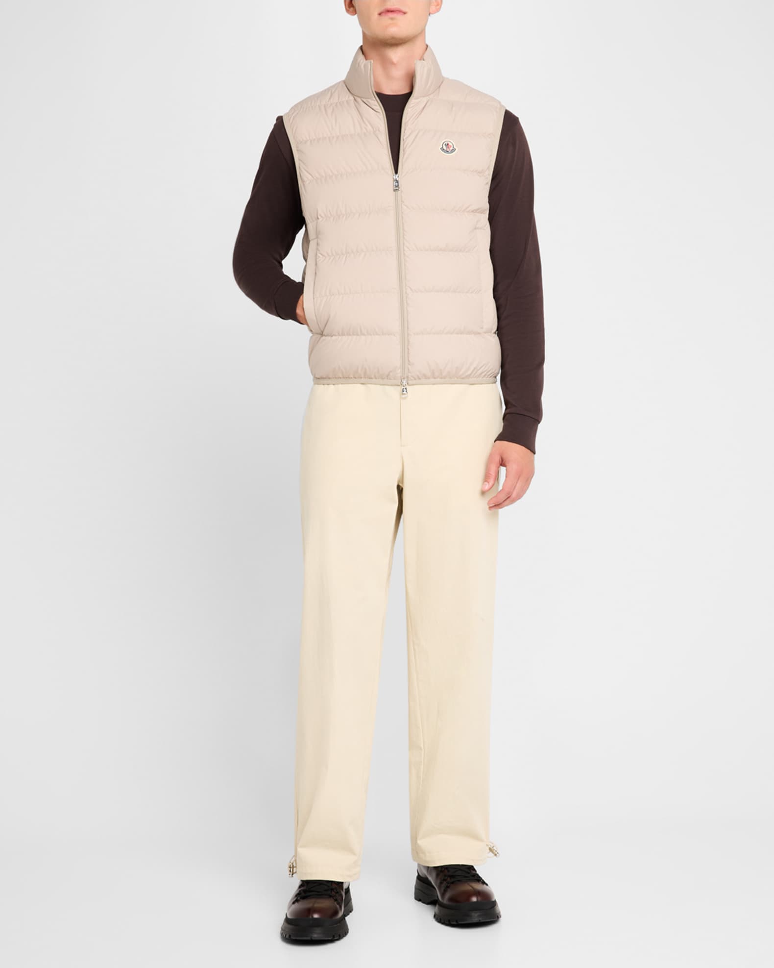 【関税＆送料込み】Moncler Beige Quilted Vest With Diamond Moncler Vigny Diamond-Quilted Padded Gilet in Natural | Lyst