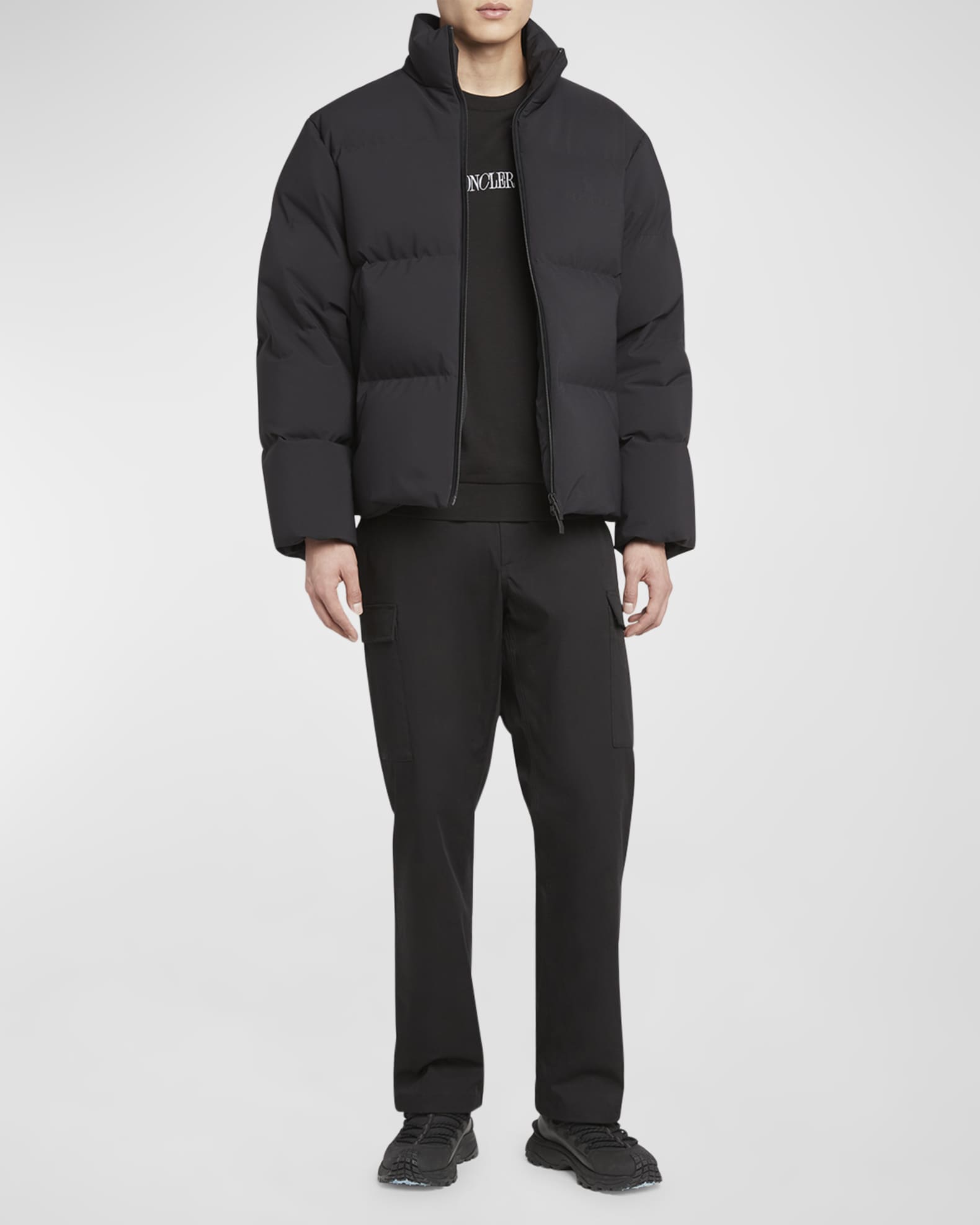 MONCLER Medonte Short Down Jacket J20931A000255973I999