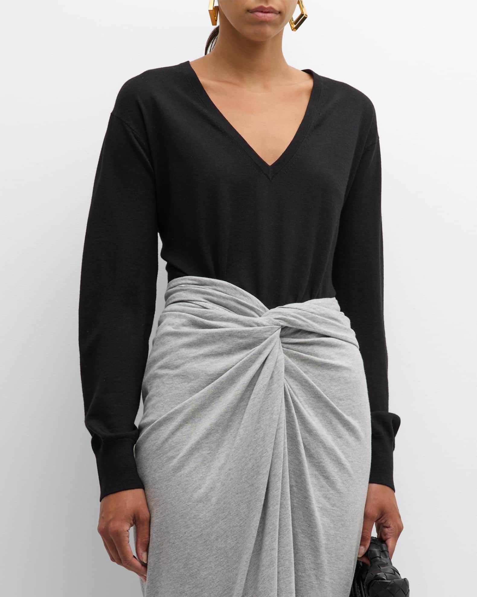 Tuomas V-Neck Wool Sweater 1