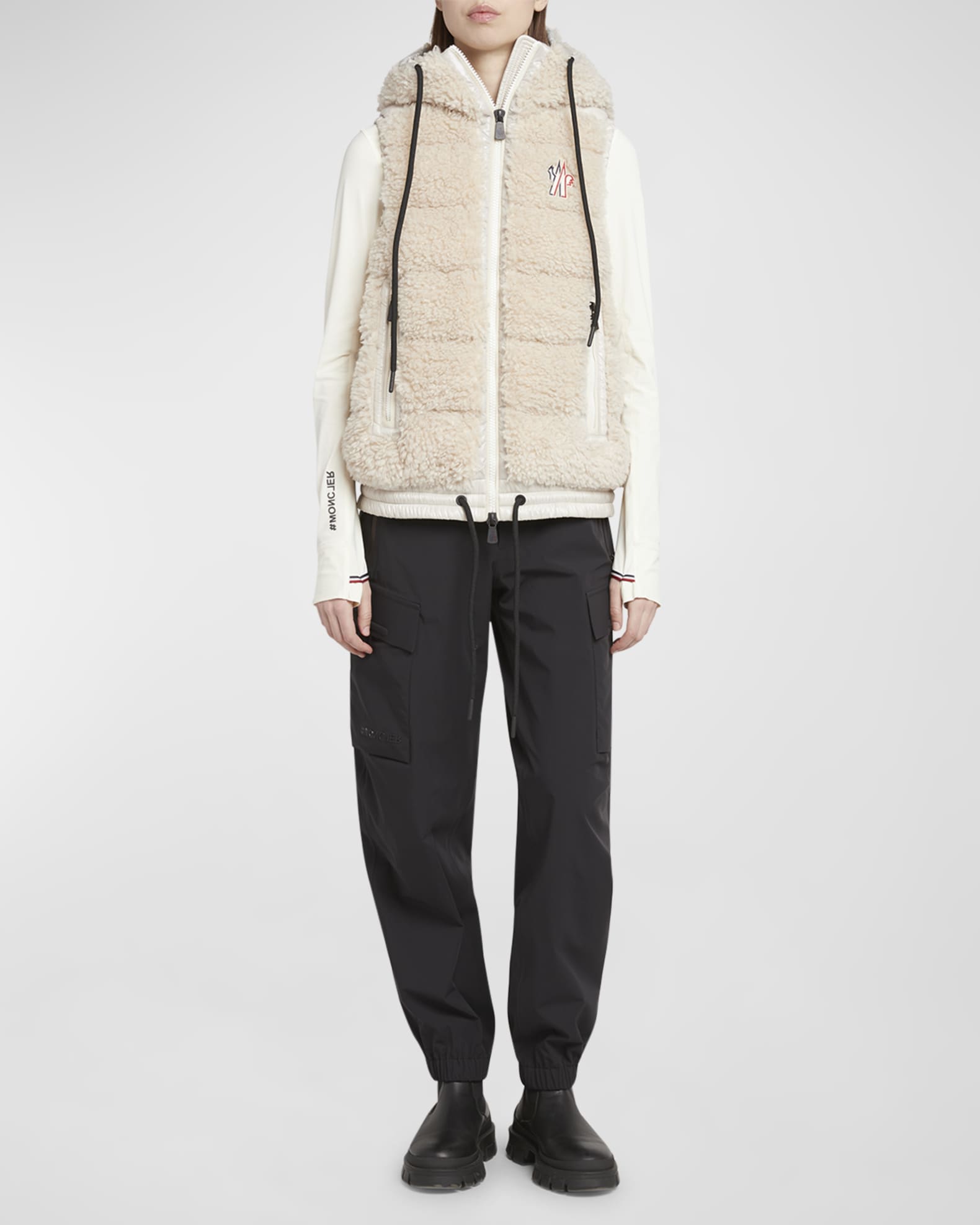 Moncler◆Wourl Teddy Down Gilet◆ダウンジレ Off White Wourl Teddy Down Gilet - Vests for Women | Moncler SG