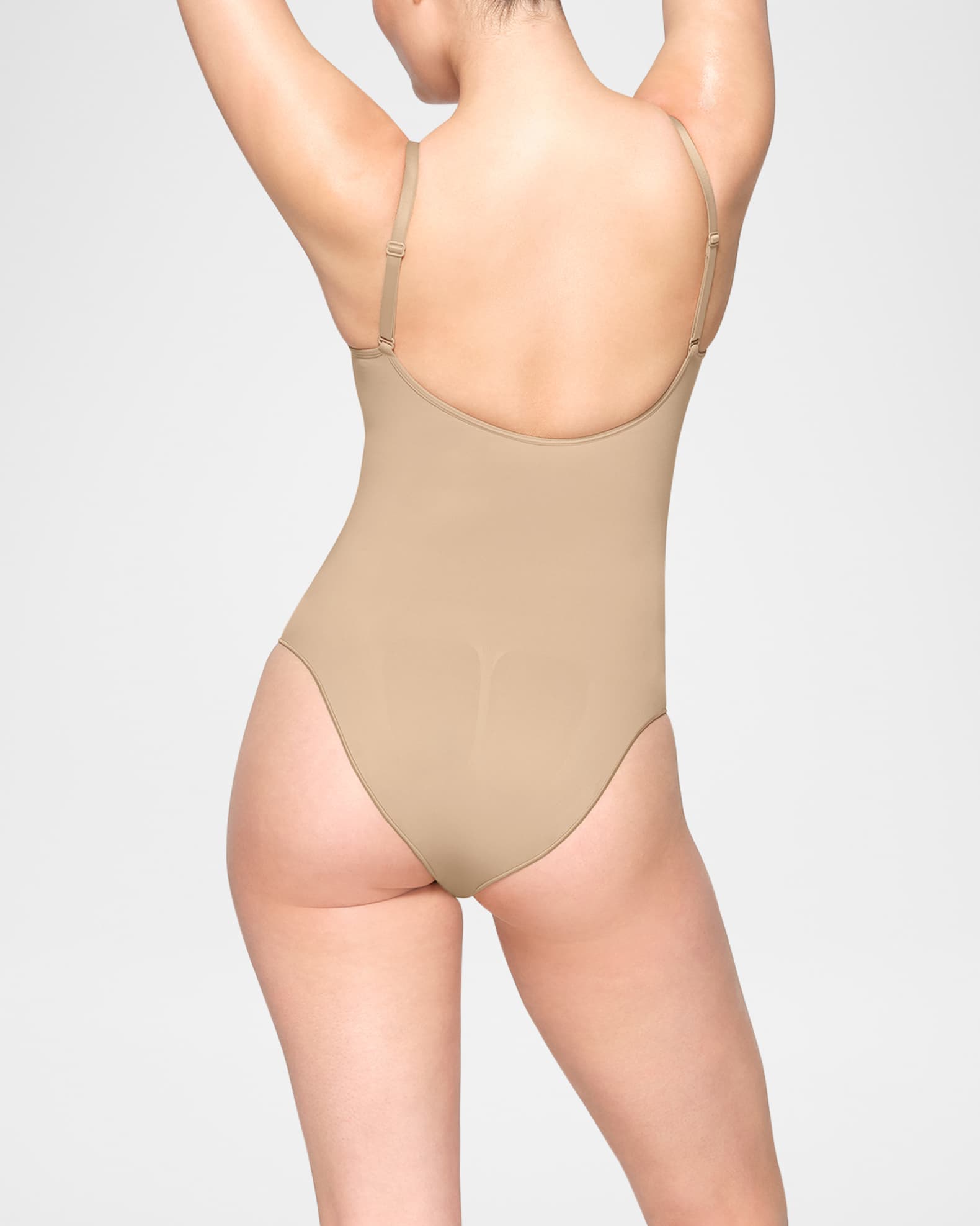 skims マタニティハイウエストTバック SKIMS Smoothing Low-Back Bodysuit | Saks Fifth Avenue