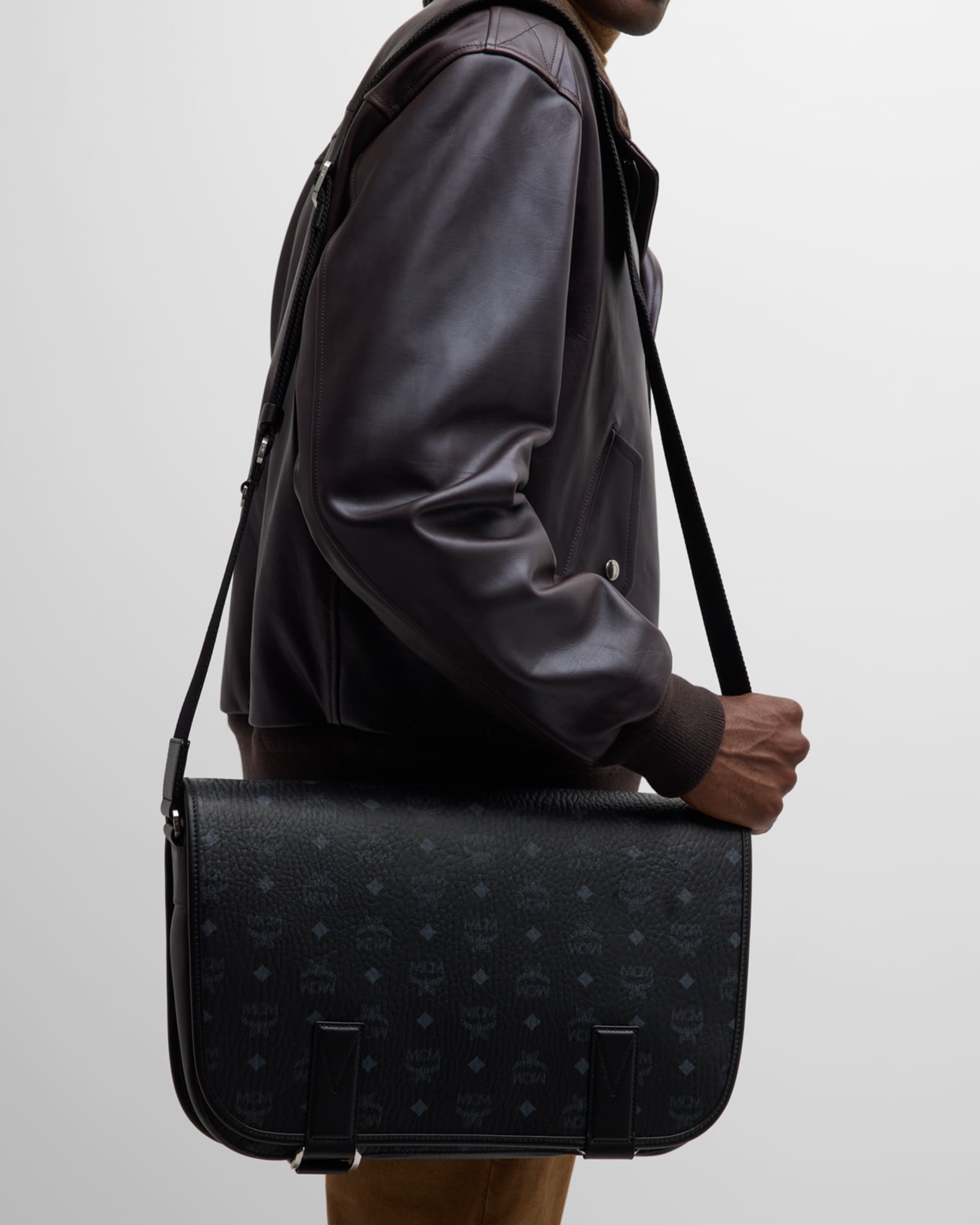 Neiman marcus messenger bag store