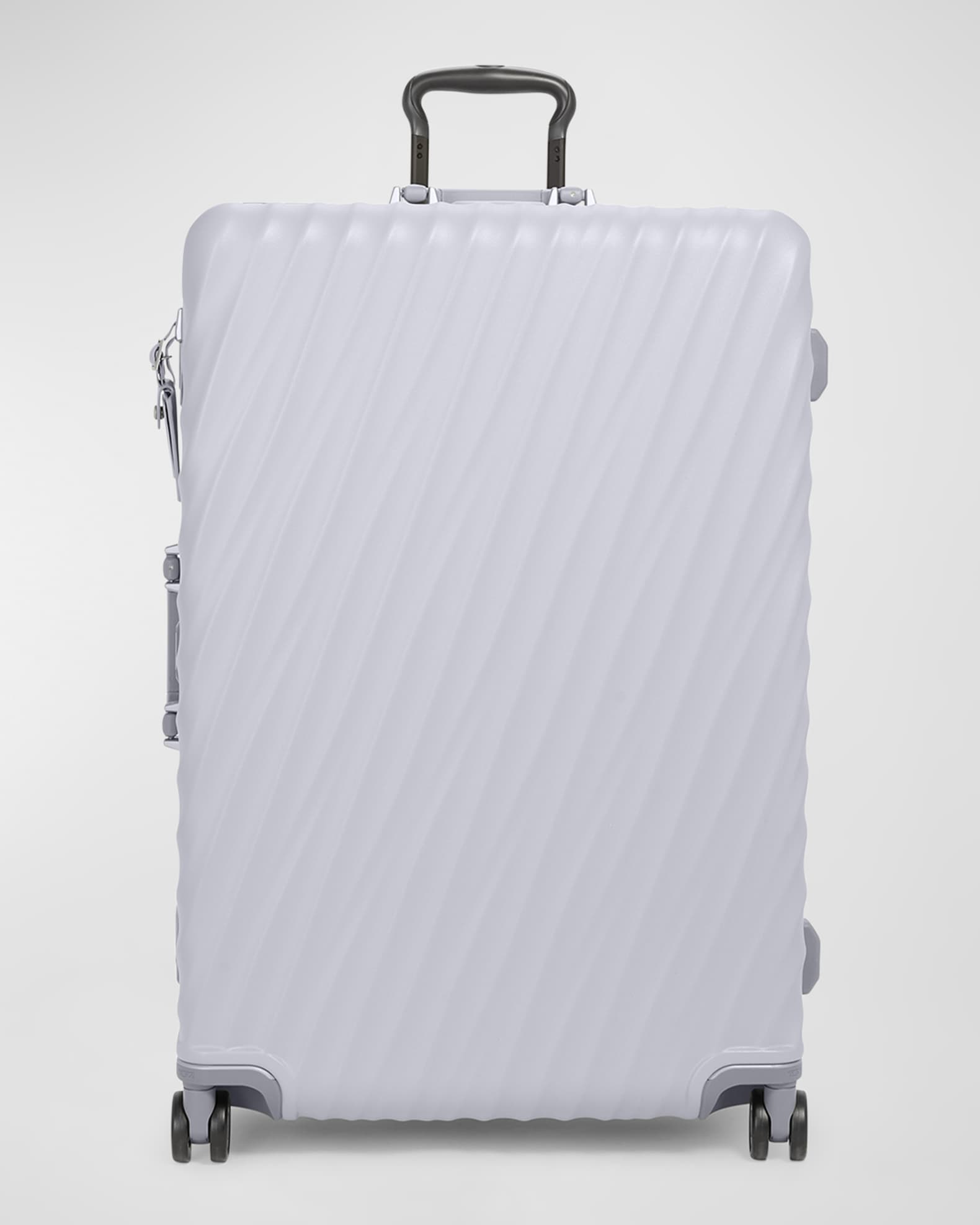 Extended Trip 4-Wheel Packing Case  0