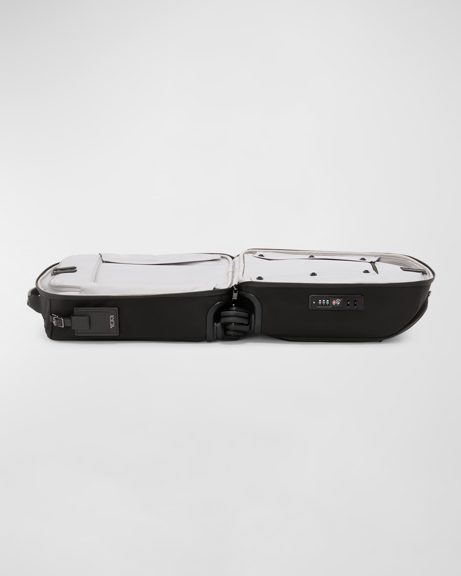 Leger Compact Carry-On  1