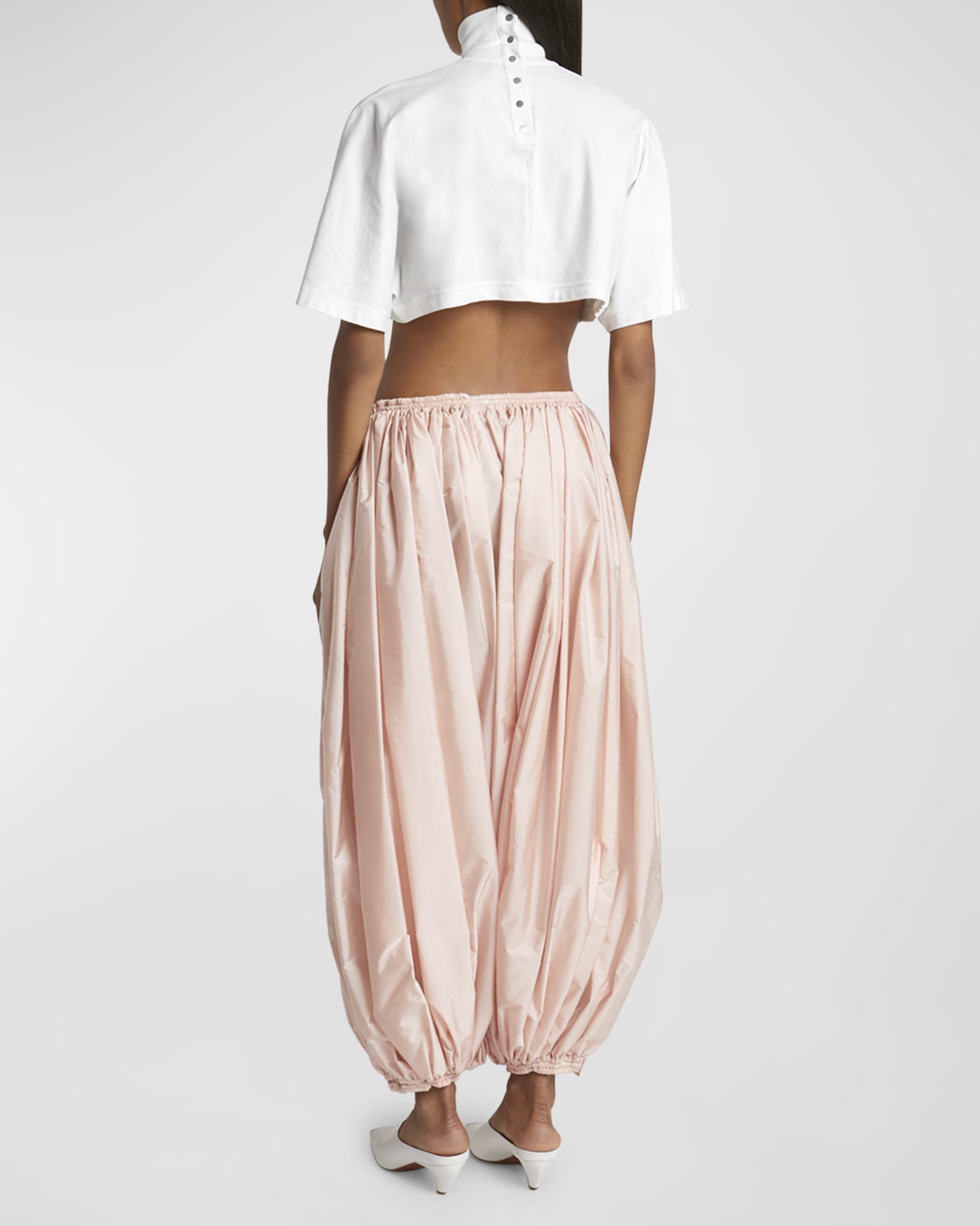 Cropped Balloon Leg Trousers in Black - 3200105