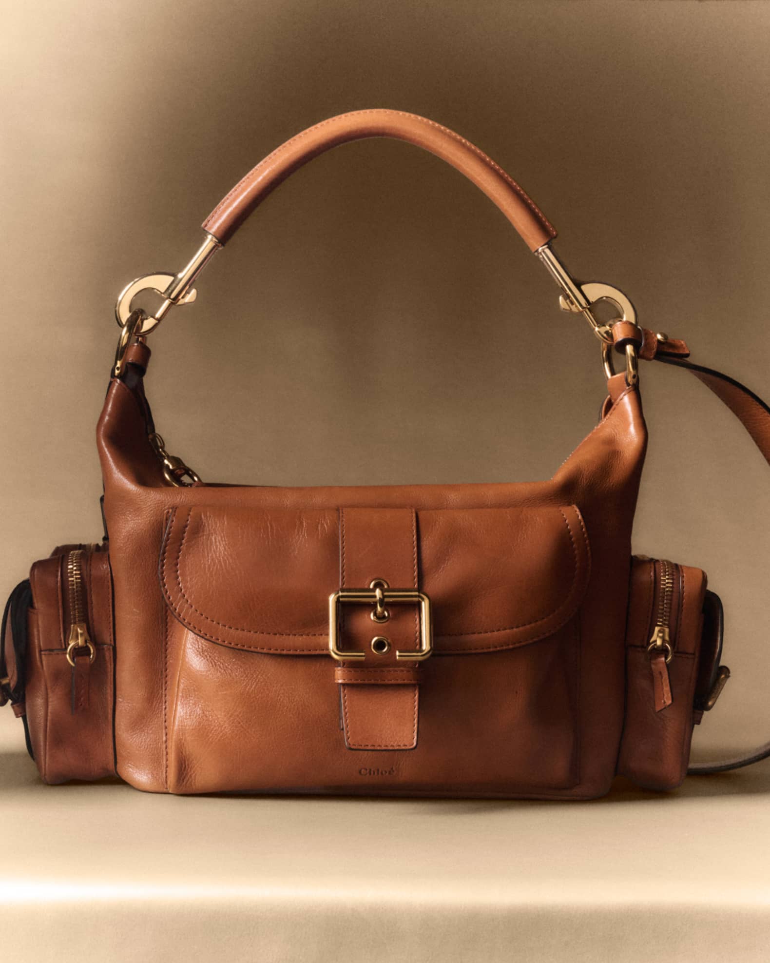 【売切れ必至】CHLOE＊MEDIUM CAMERA BAG IN GLOSSY LEATHER Chloe Camera Bag Medium in Natural Shiny Calfskin - Bergdorf