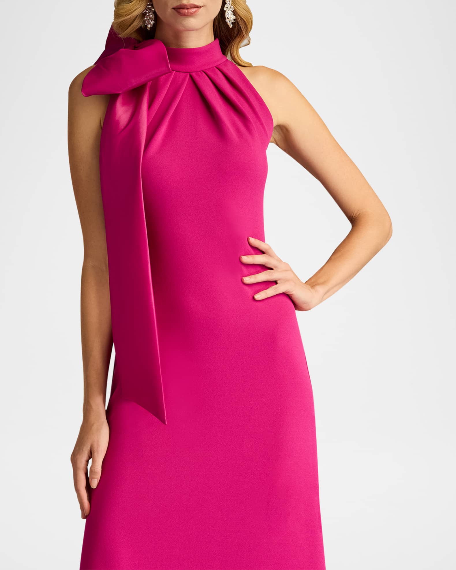 TADASHI SHOJI 半袖ワンピース ピンク 6039 Tadashi Shoji Sleeveless Mock-Neck Bow Gown | Neiman Marcus