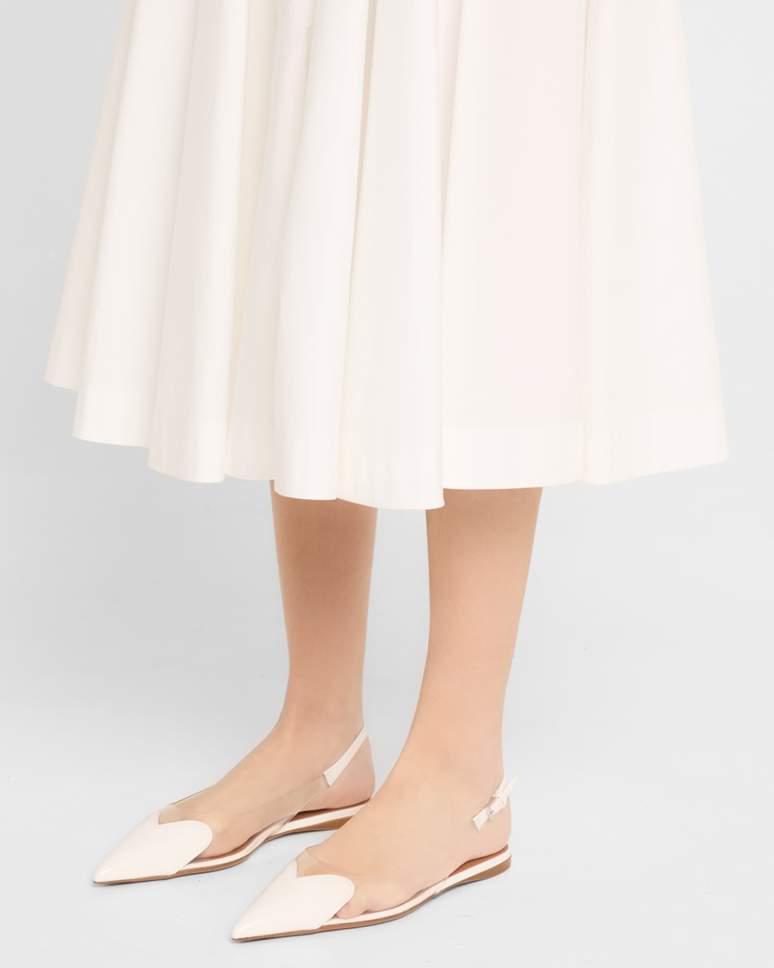 ALAIA Le Coeur Slingback Flats White