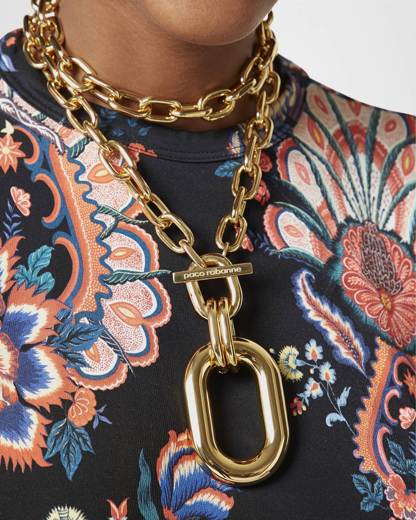 XL Chain-Link Pendant Necklace 1