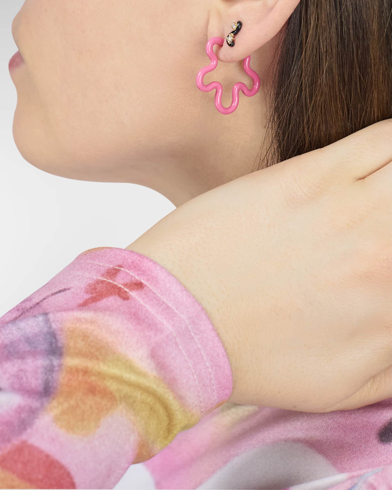 人気急上昇中☆Bea Bongiasca 2 Tone Flower Earrings 2 TONE FLOWER EARRINGS ~ IN HOT AND LIGHT PINK – Bea Bongiasca