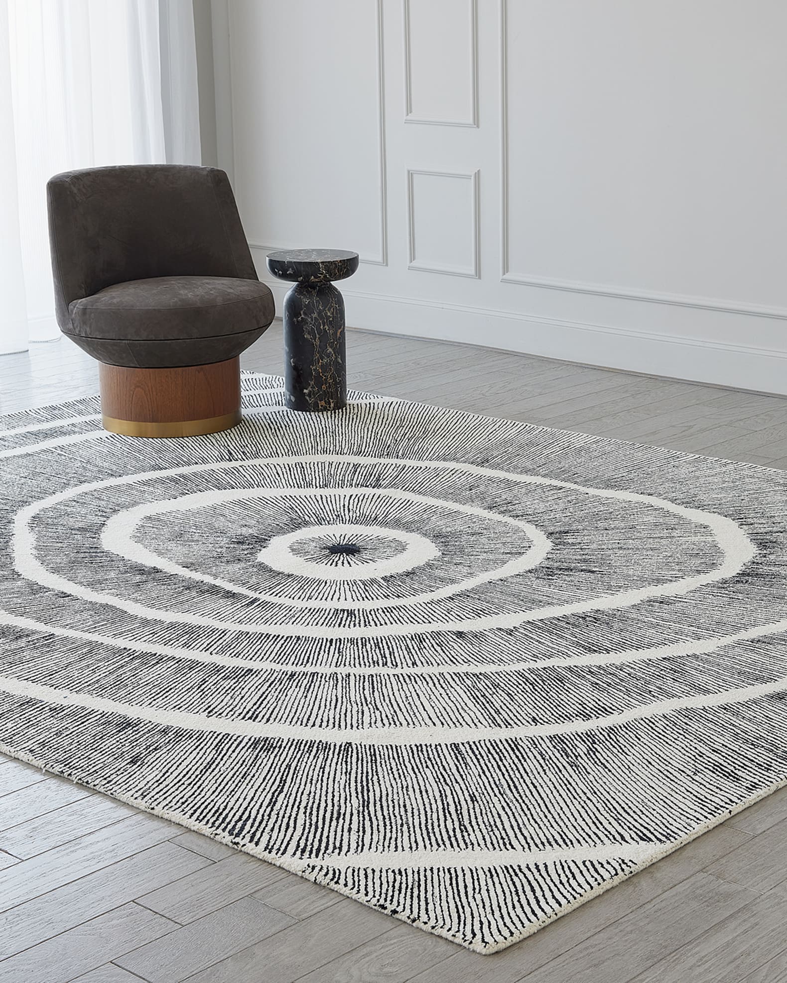 Burst Hand-Tufted Rug 1