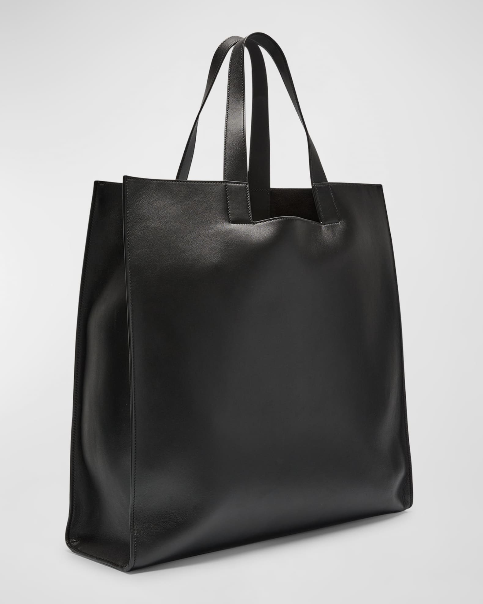 BALLY｜TOTEBAGS (24 HOURS BAG (WAE03GTP046-I8D4O)) Bally Men's Easy Leather Tote Bag | Neiman Marcus