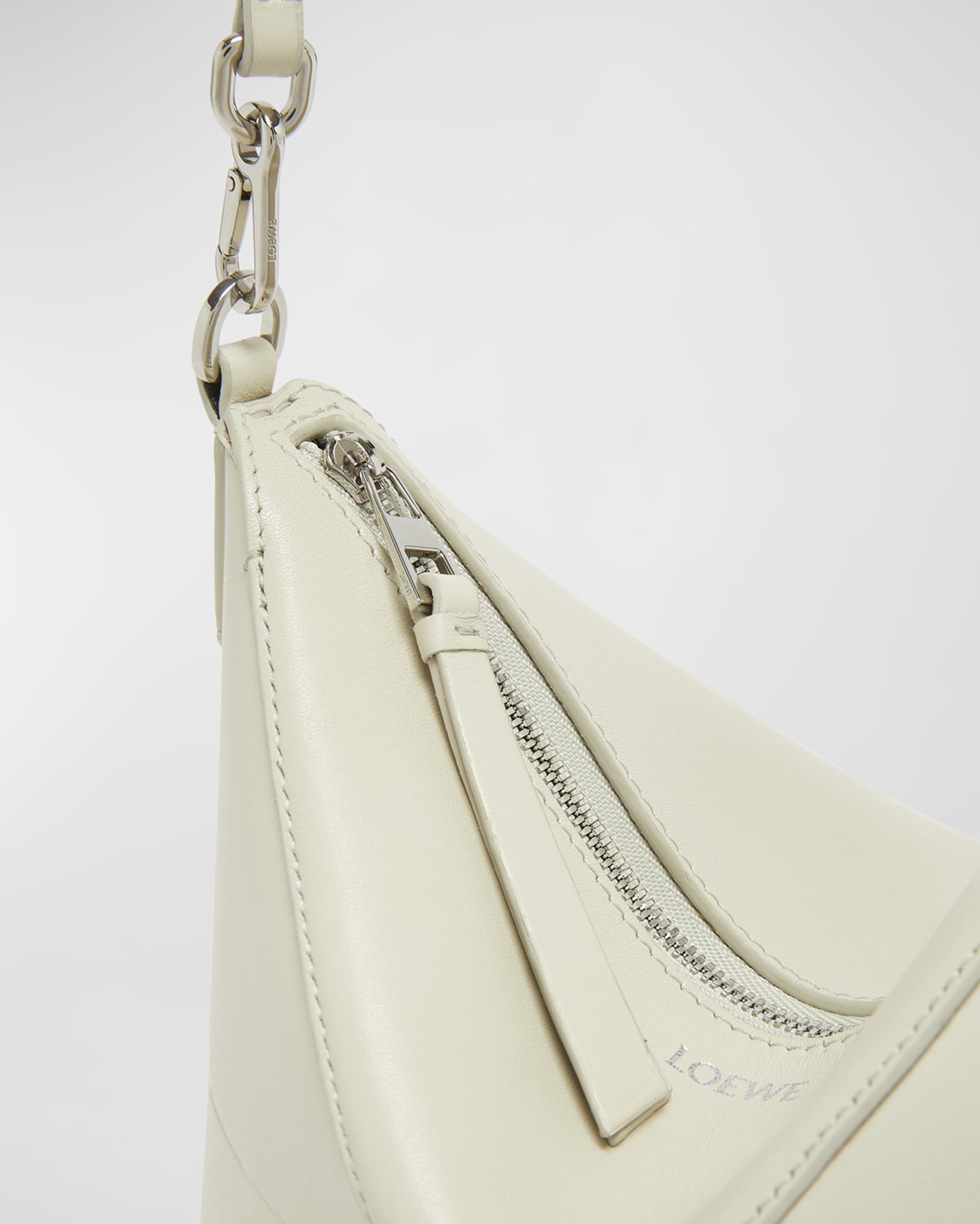 Loewe leather pouch best sale