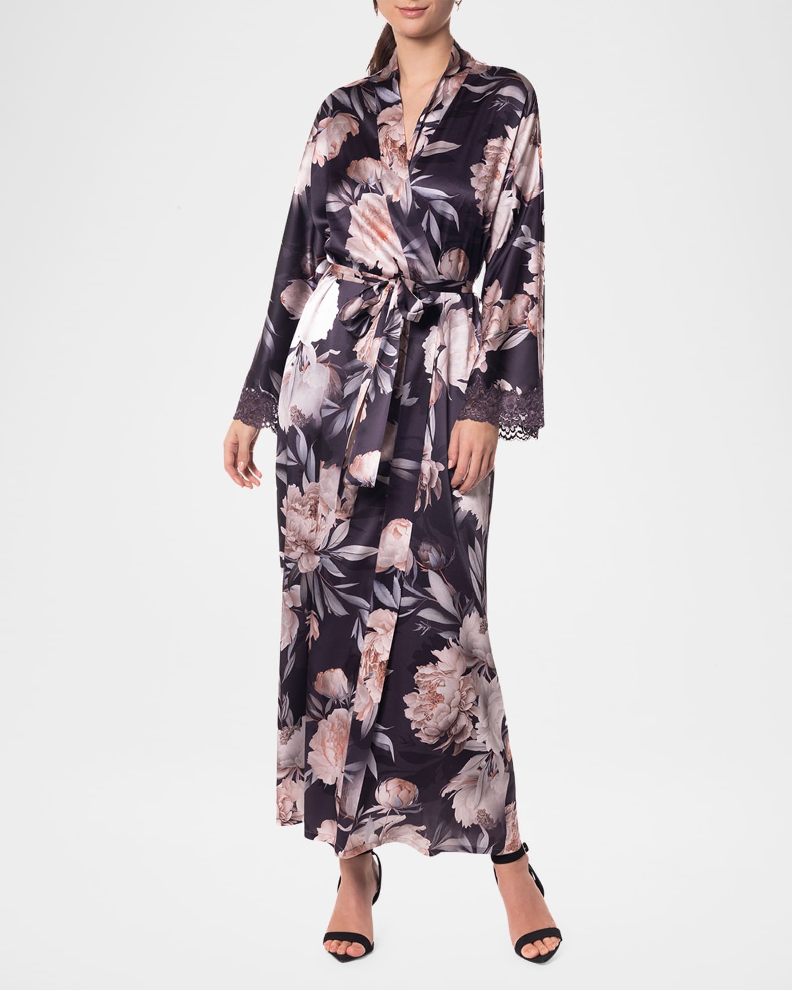 Robe Christine main image 0