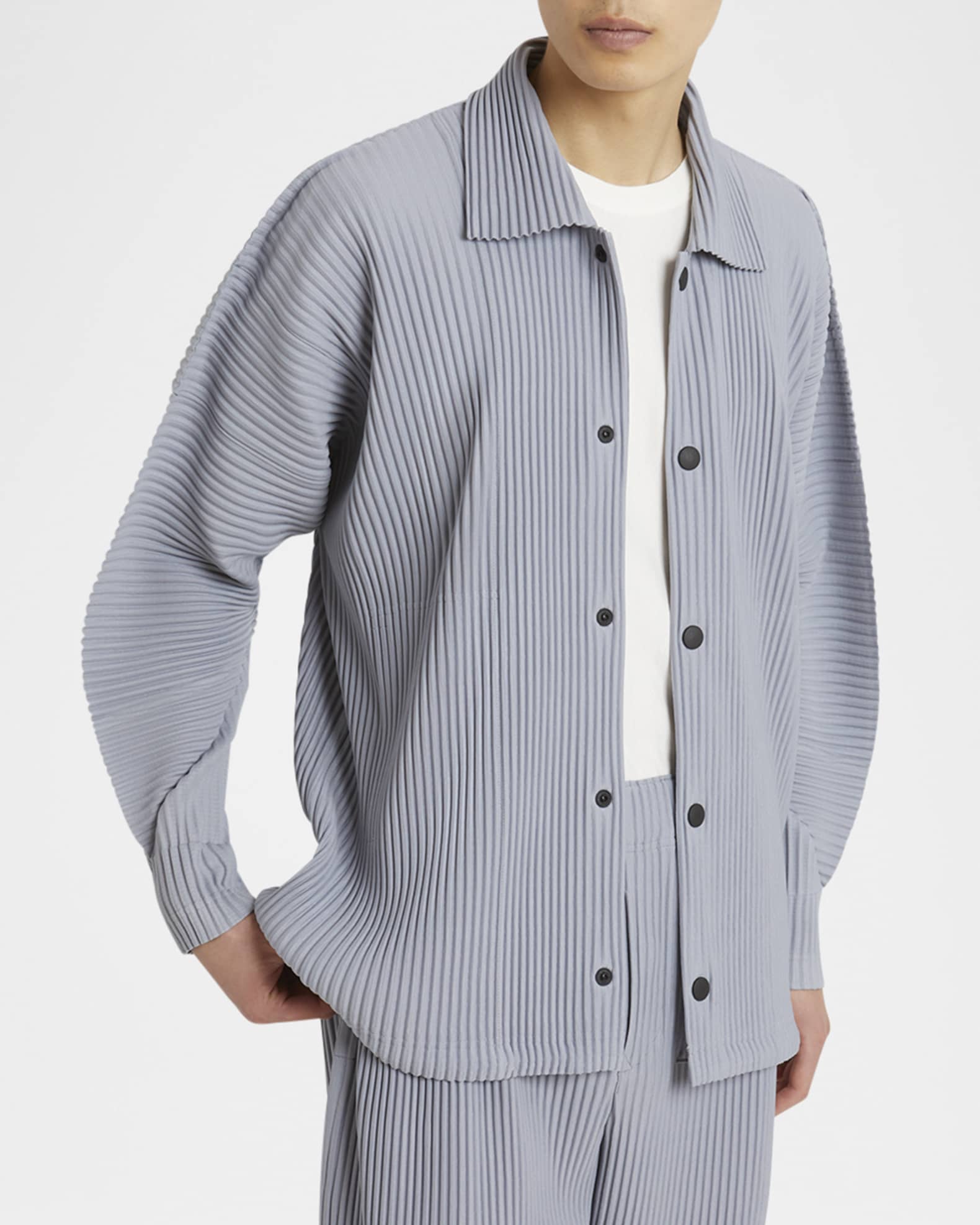 Men's Pleated Snap-Front Overshirt