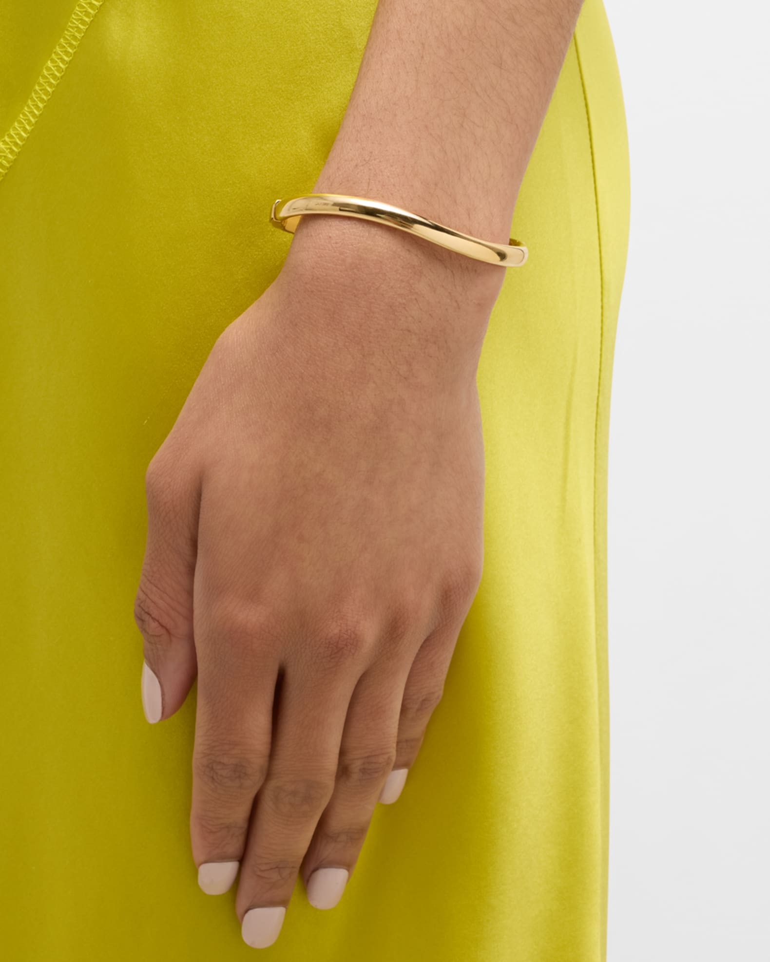 Julian 18K Yellow Gold Curved Bangle Bracelet 1