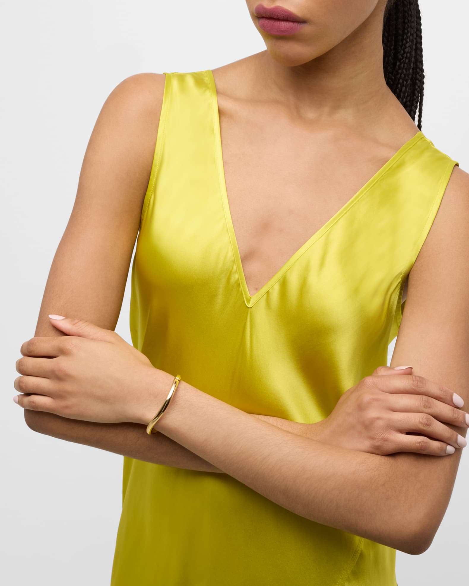 Walters Faith Julian 18K Yellow Gold Curved Bangle Bracelet