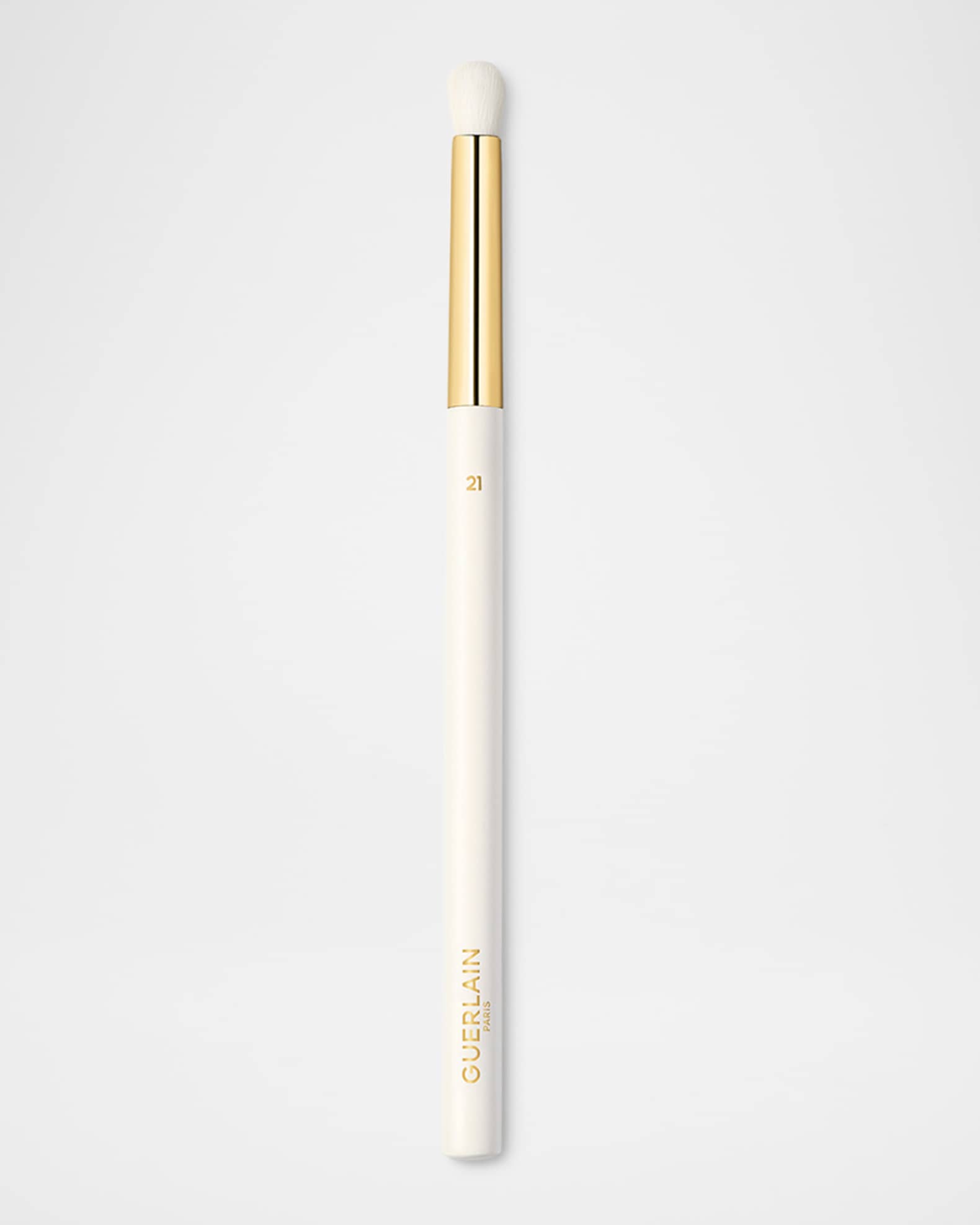 No 21 Eyeshadow Blending Brush 0