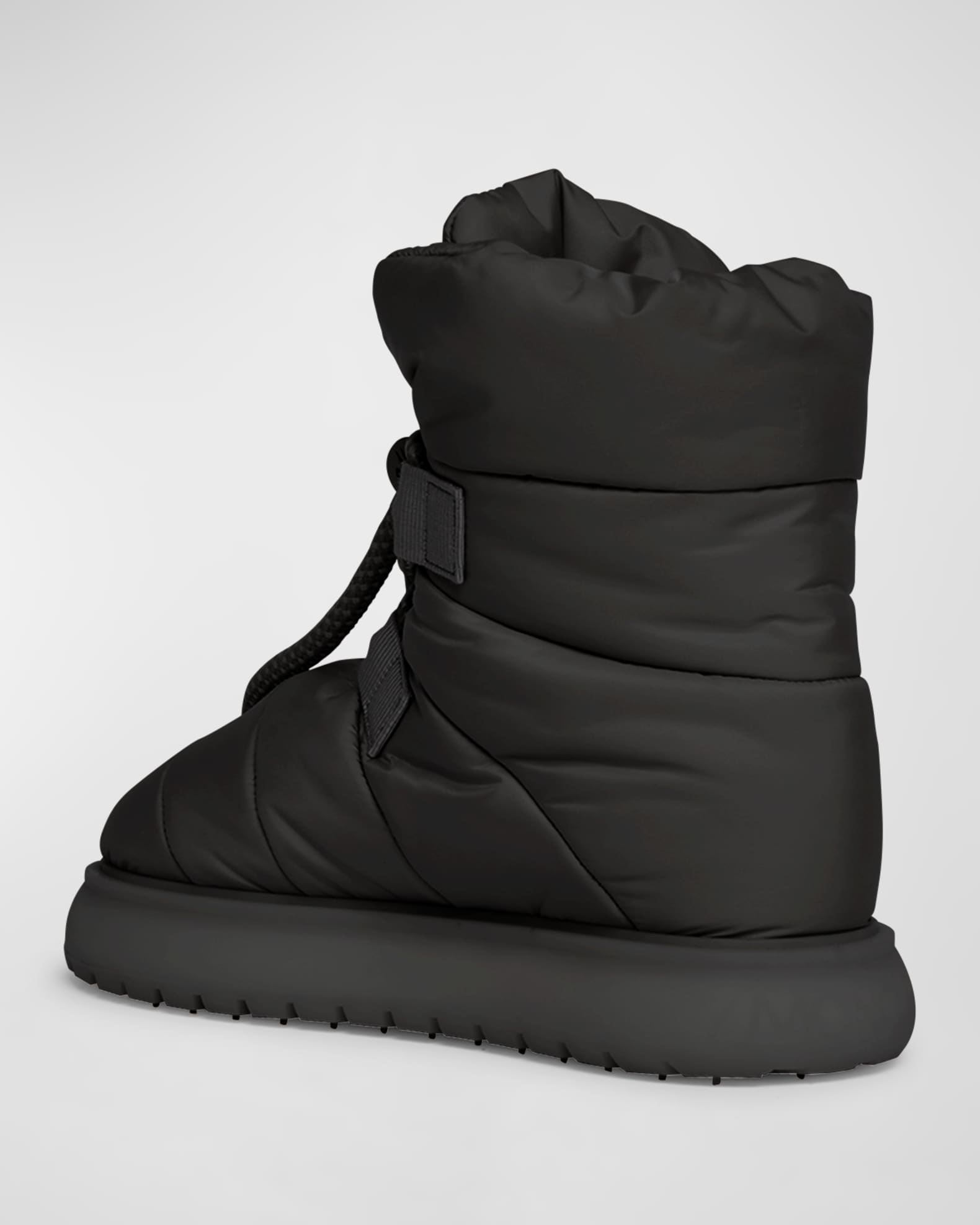 Neiman marcus snow boots store