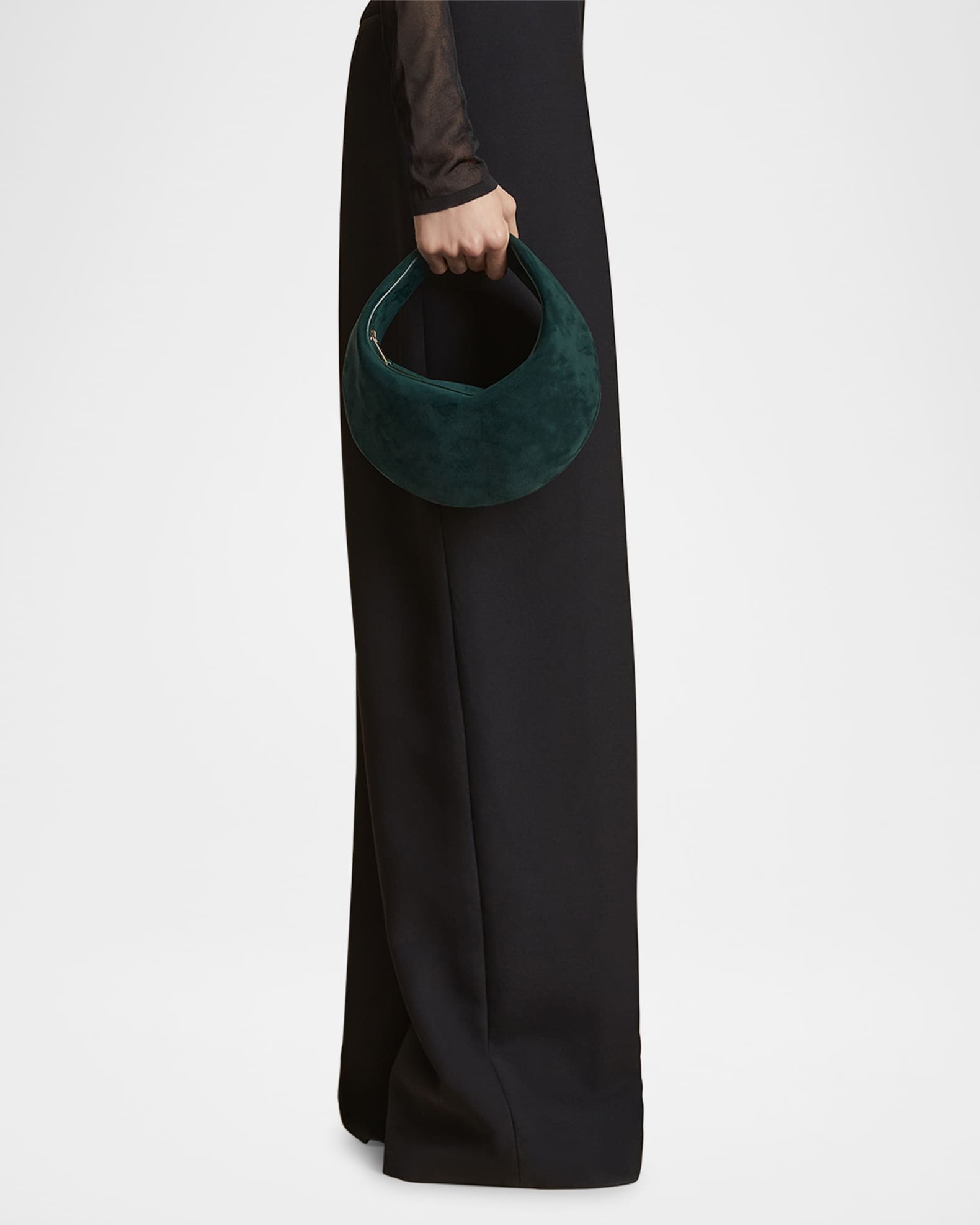 【KHAITE】オリビアスモールスエードハンドバッグ Khaite Olivia Small Suede Shoulder Bag | Neiman Marcus