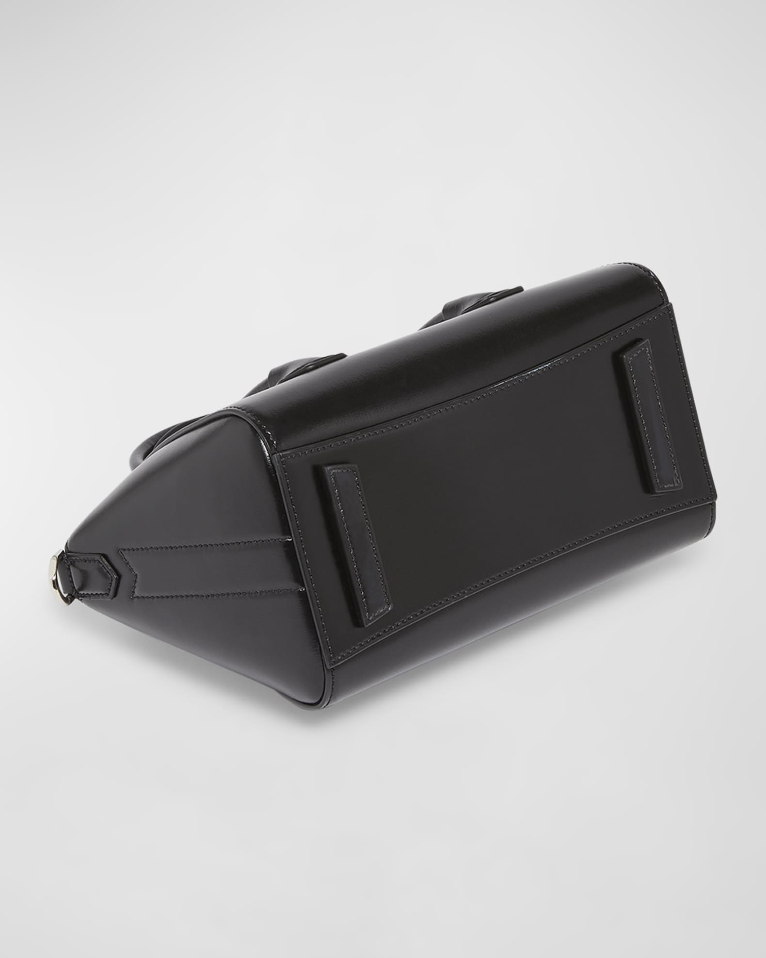 Antigona Mini Lock Top-Handle Bag in Leather  1