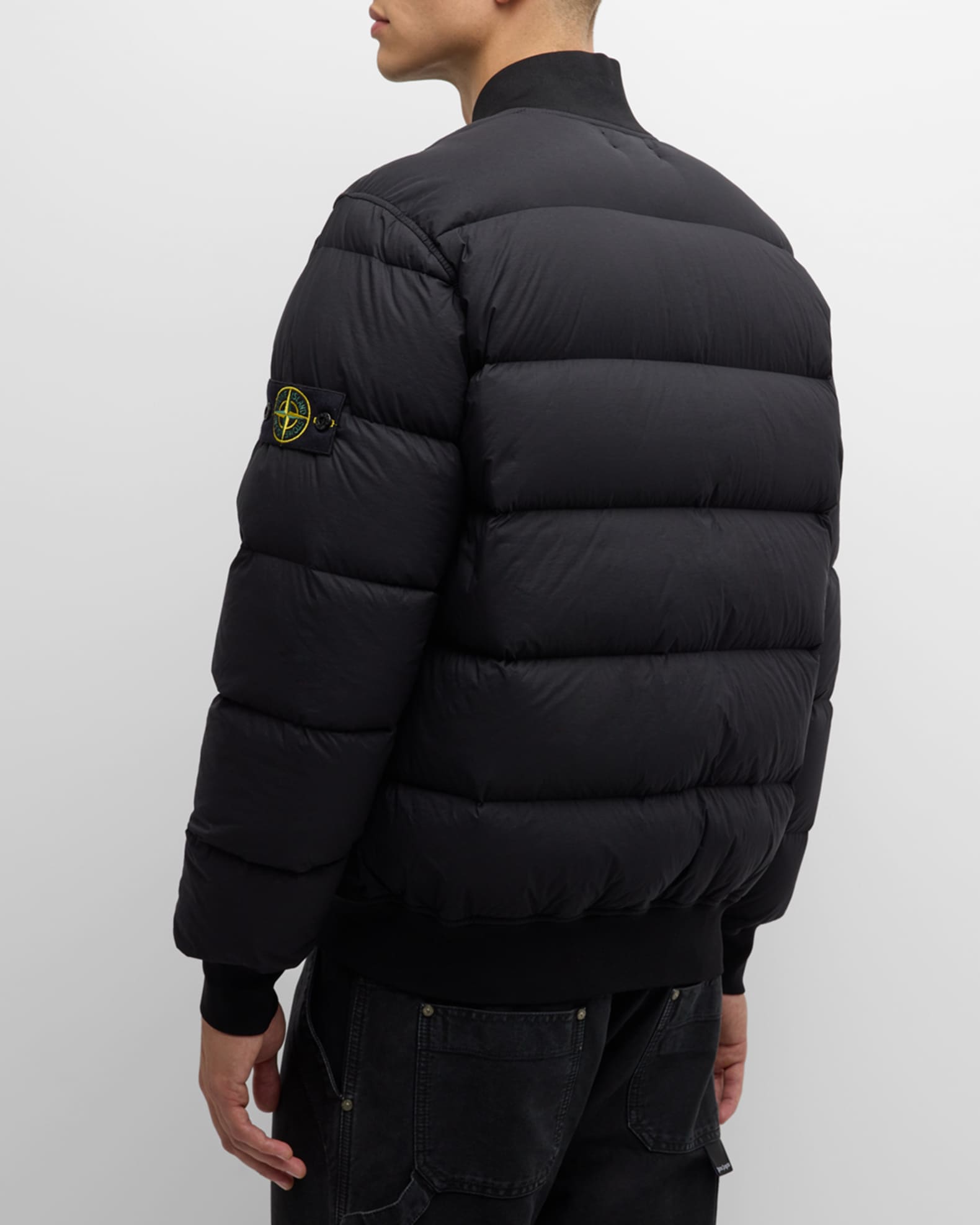 Men s Down Jacket with Ribbed Cuffs
