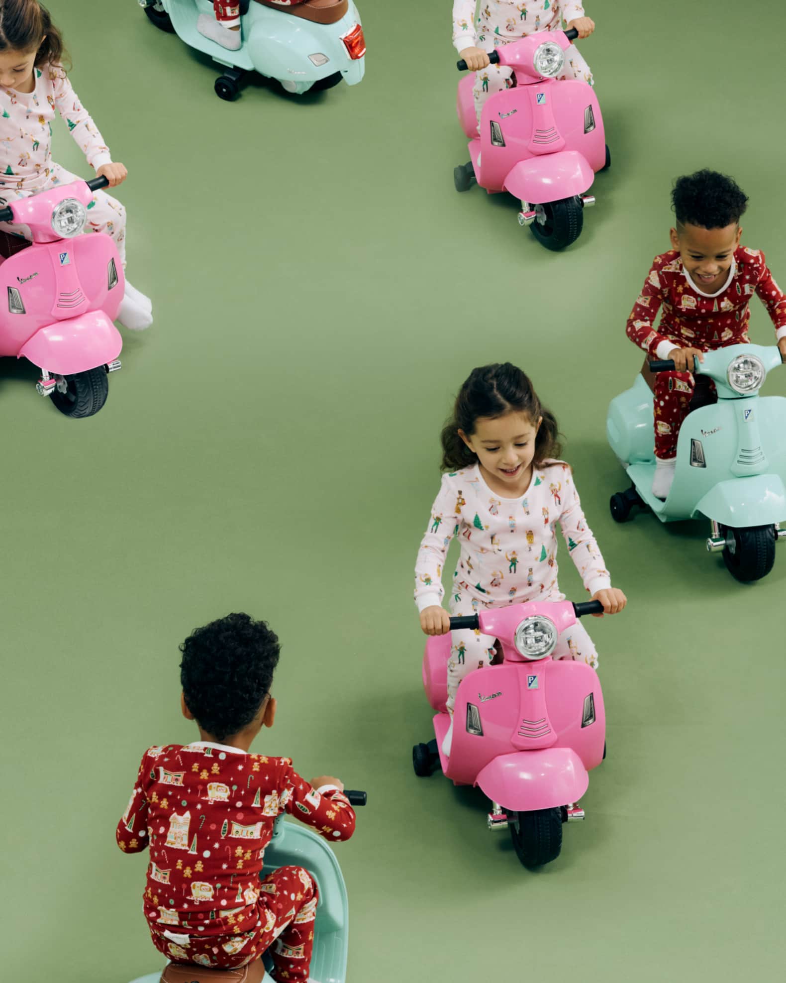 Vespa 6V Scooter
