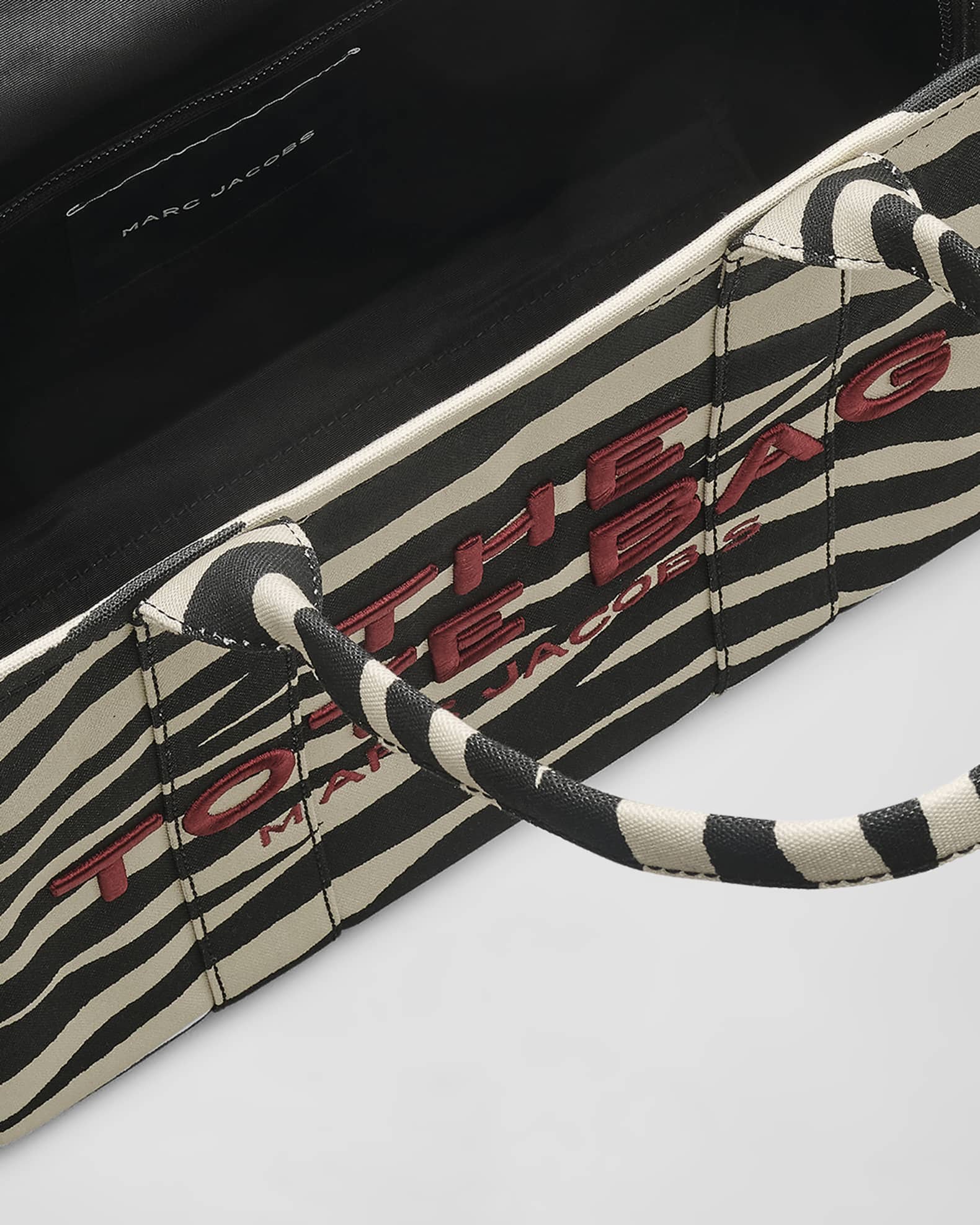 トートバッグ MARC JACOBS The Small Tote Zebra Canvas bag Marc Jacobs The Zebra Canvas Large Tote Bag | Neiman Marcus