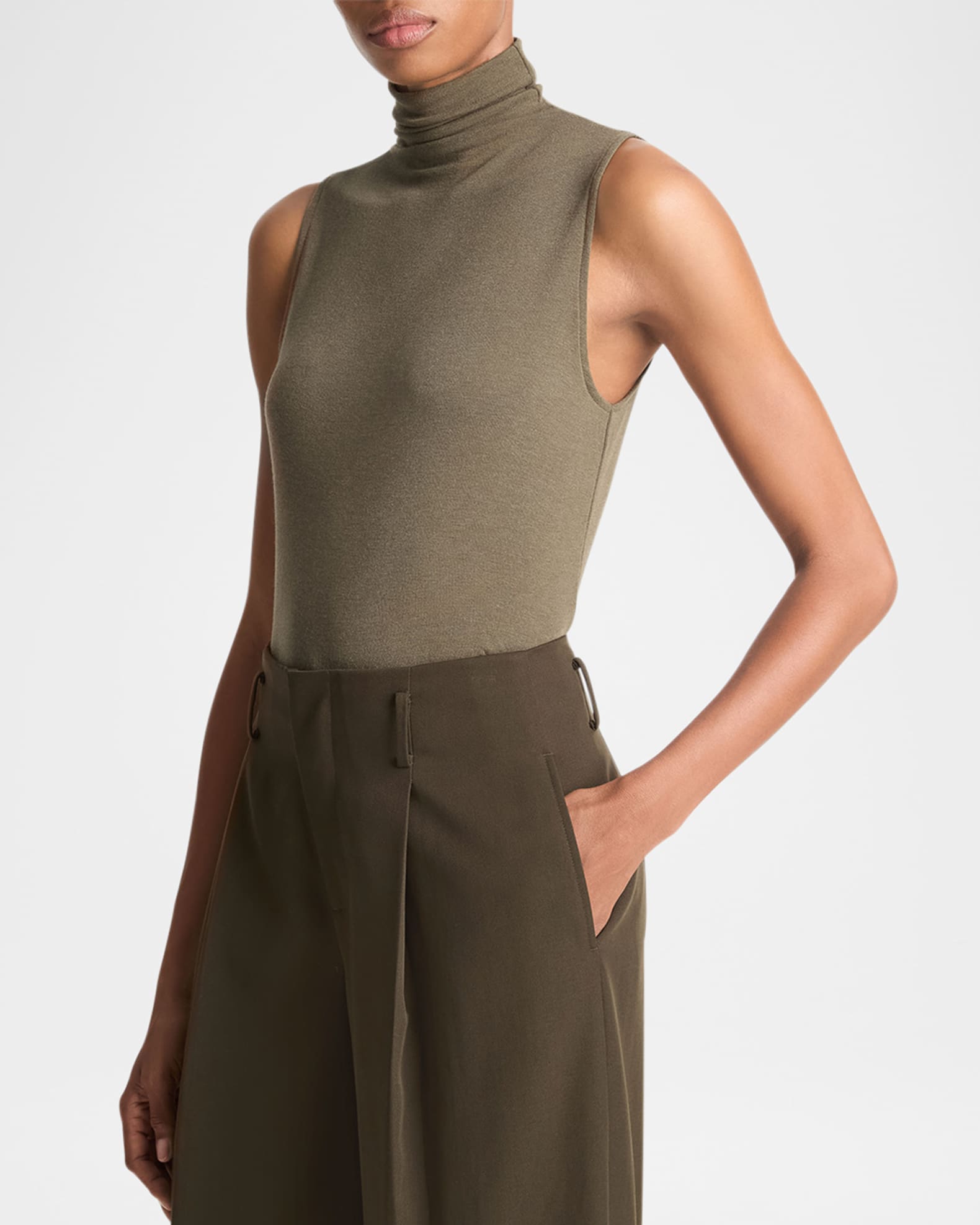 Sleeveless Turtleneck Top 1