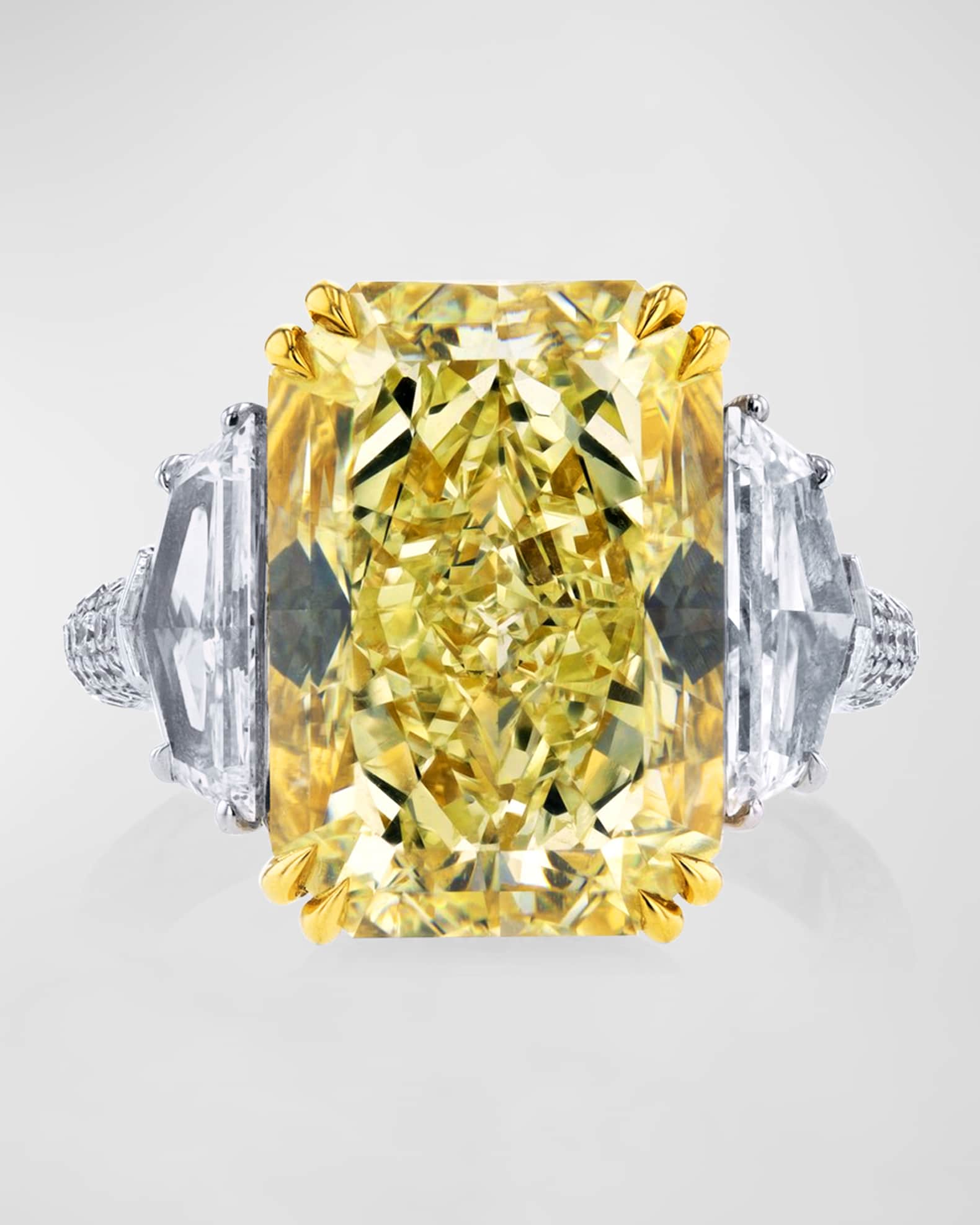 Yellow Radiant Cut Diamond Ring, 12.66tcw (Size 6.5) 0