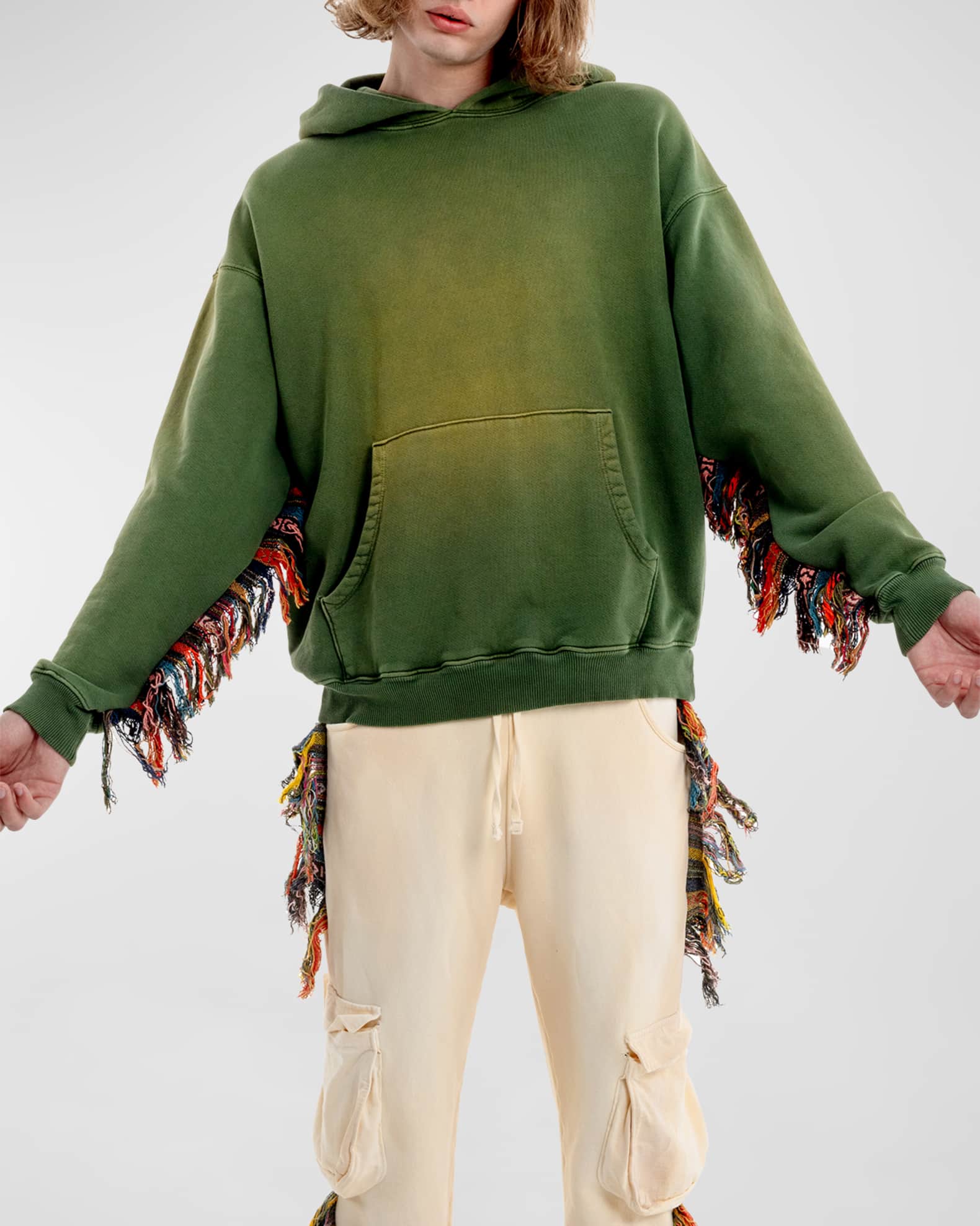 Sweatshirt with fringe top