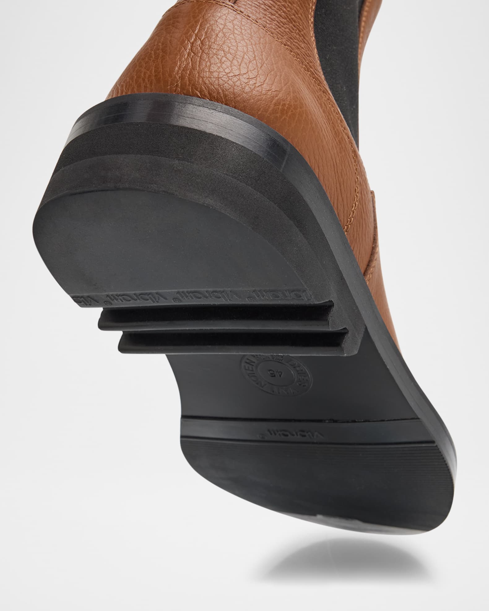 Men s QU110 Leather Chelsea Boots