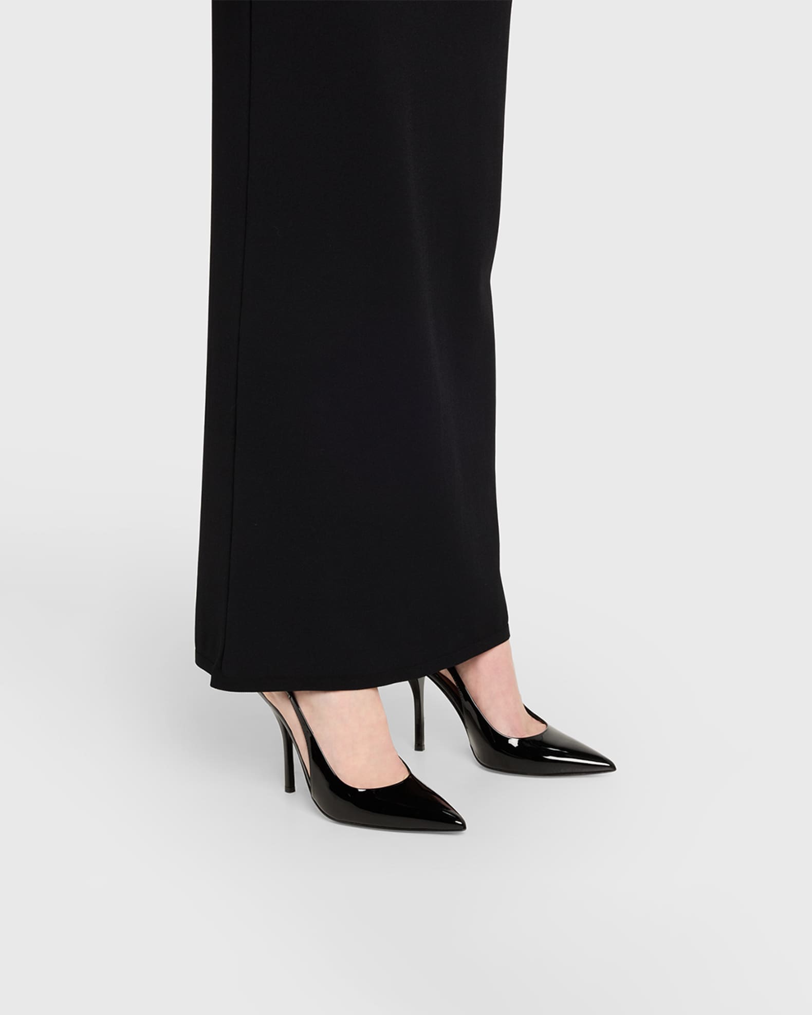 【GUCCI】SIGNORIA PUMPS●813001DMBT01000 Gucci Signoria slingback pump in black patent leather