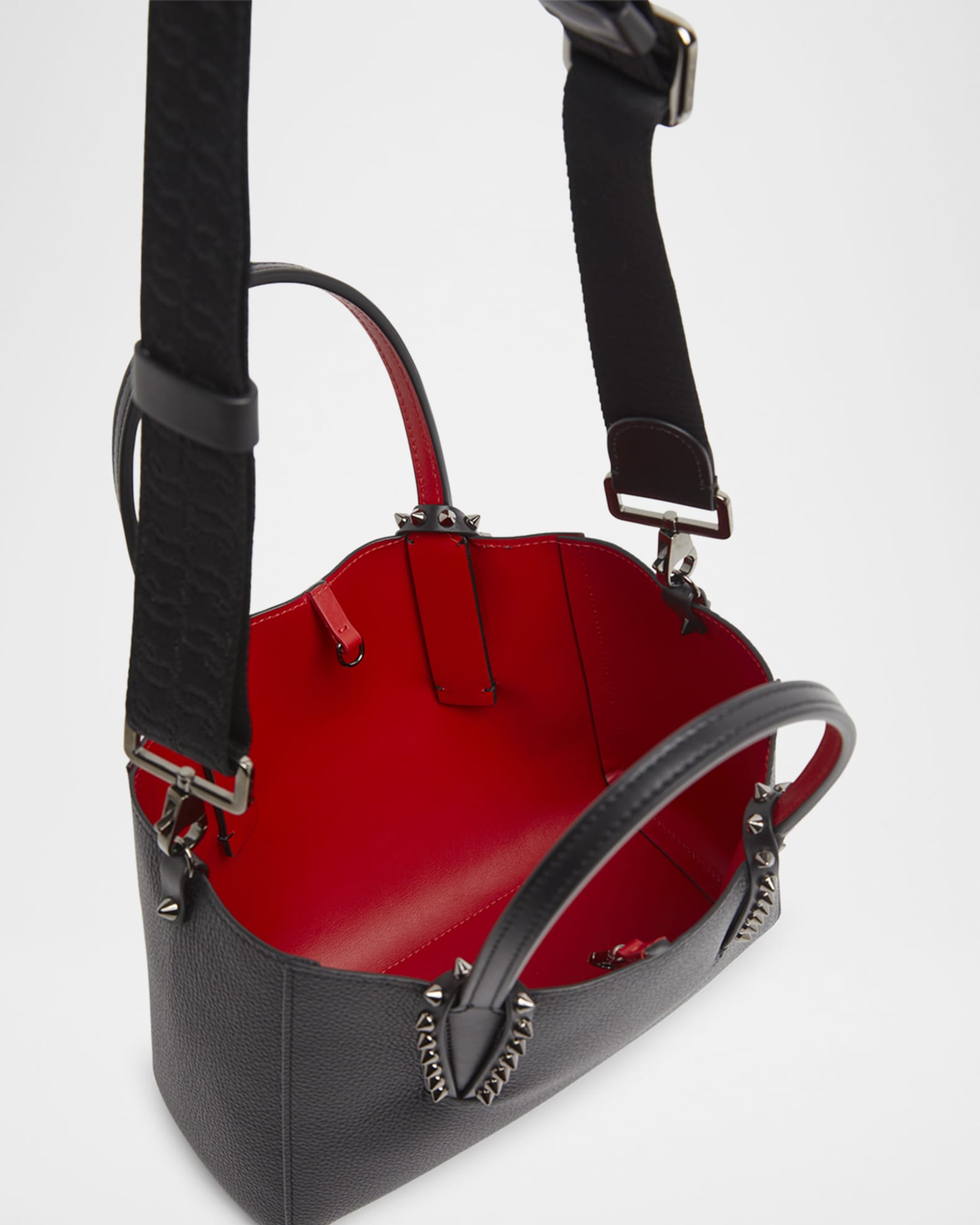 Cabata Soft East West Mini Shoulder Bag in Grained Leather