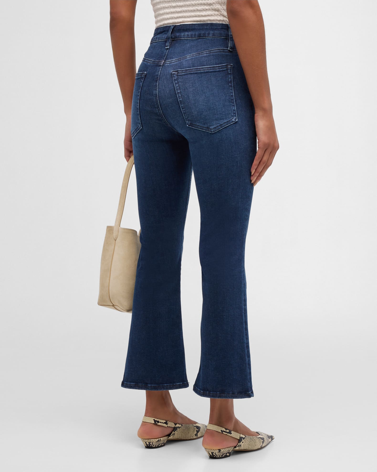 【送料&関税込】Frame Le Crop Mini Boot Jeans Le Crop Mini Boot - Huntdale - Frame Denim – Twist Fashions Inc.