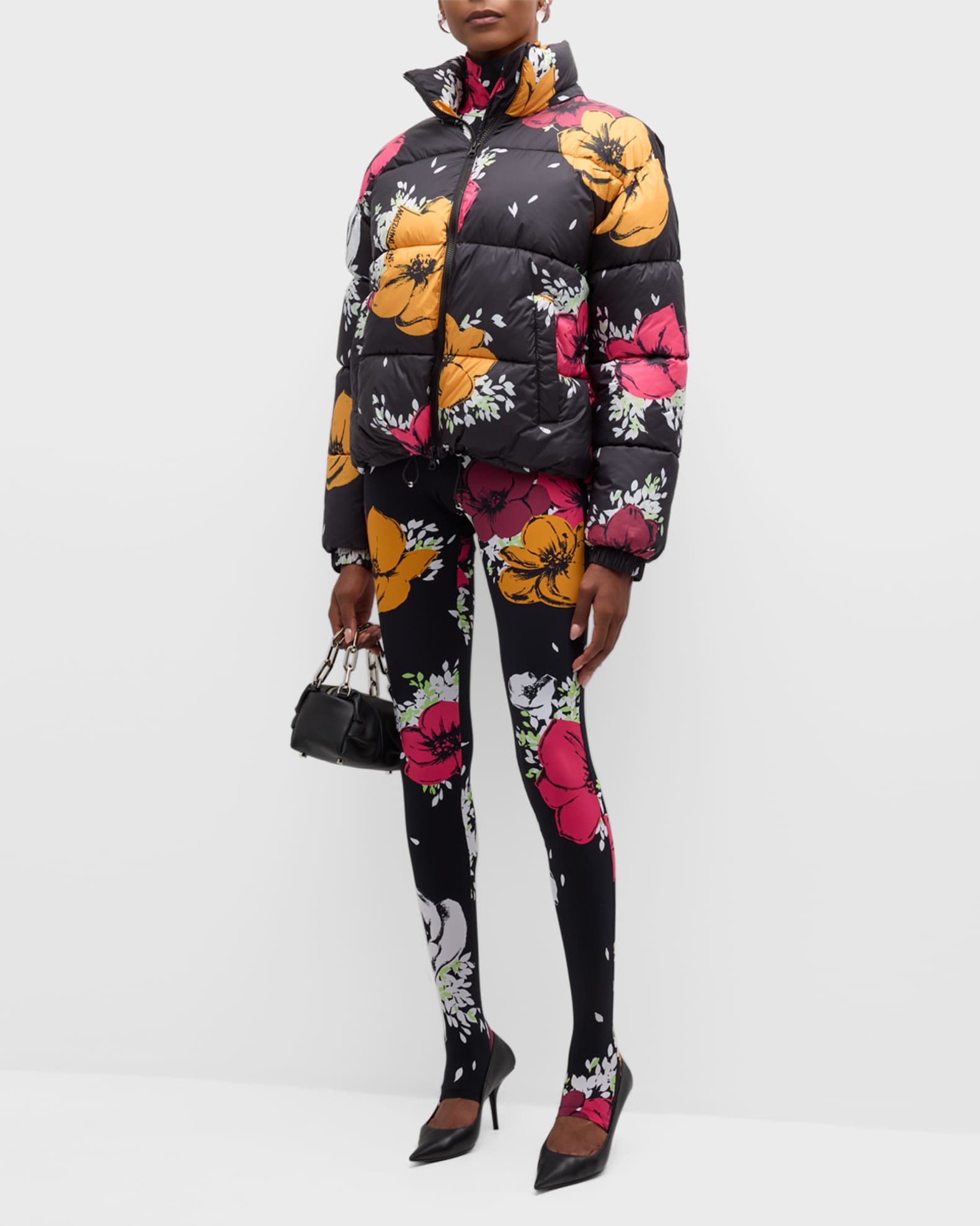 Moschino puffer new arrivals