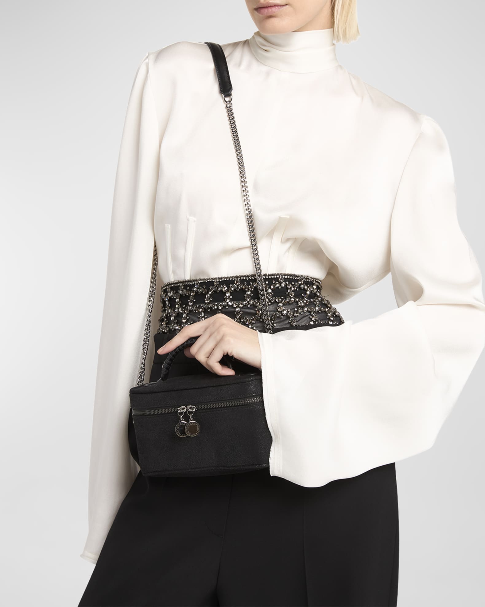 きらめく♪◇ファラベラ Vanity Bag◇Stella McCartney Stella McCartney Falabella Vanity Crossbody Bag | Black